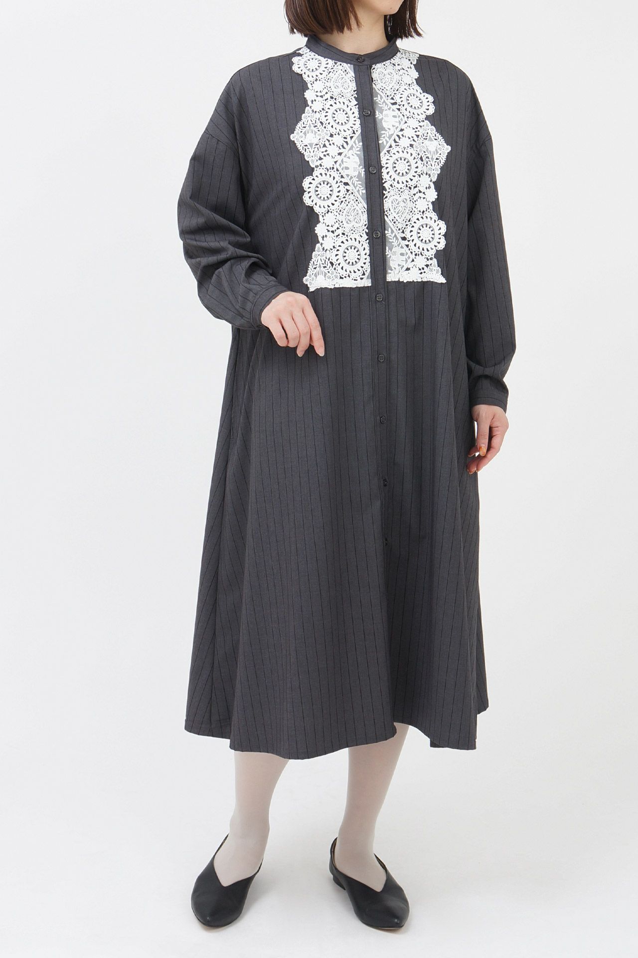 C.GREY/model:162cm