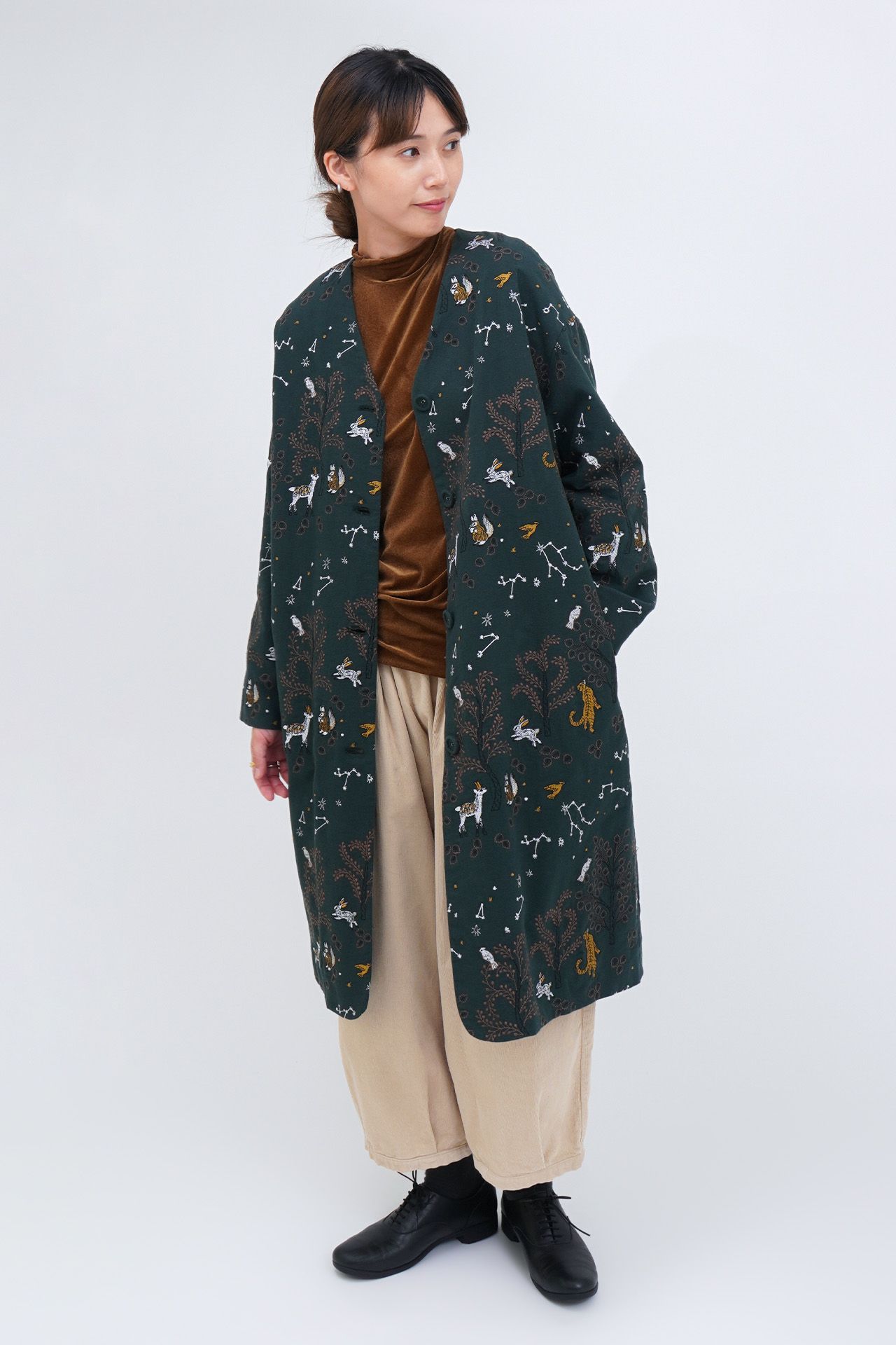 BROWN/model:168cm