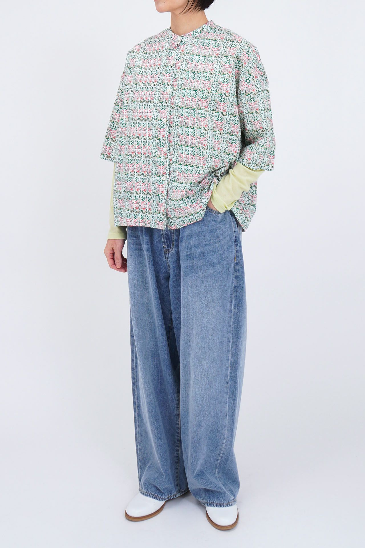 BLUE/model:161cm(Lサイズ着用)