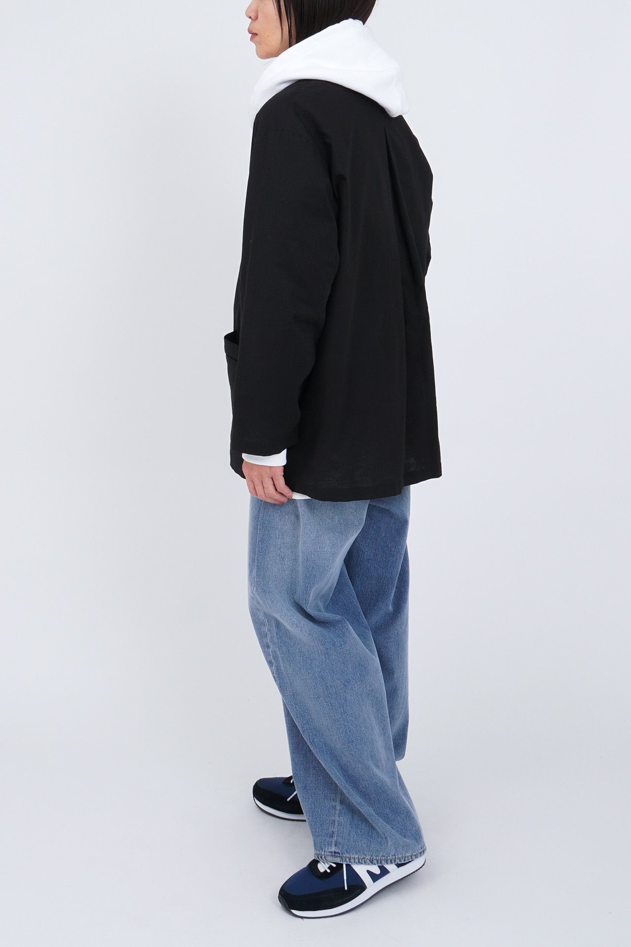 BLUE/model:161cm(Lサイズ着用)