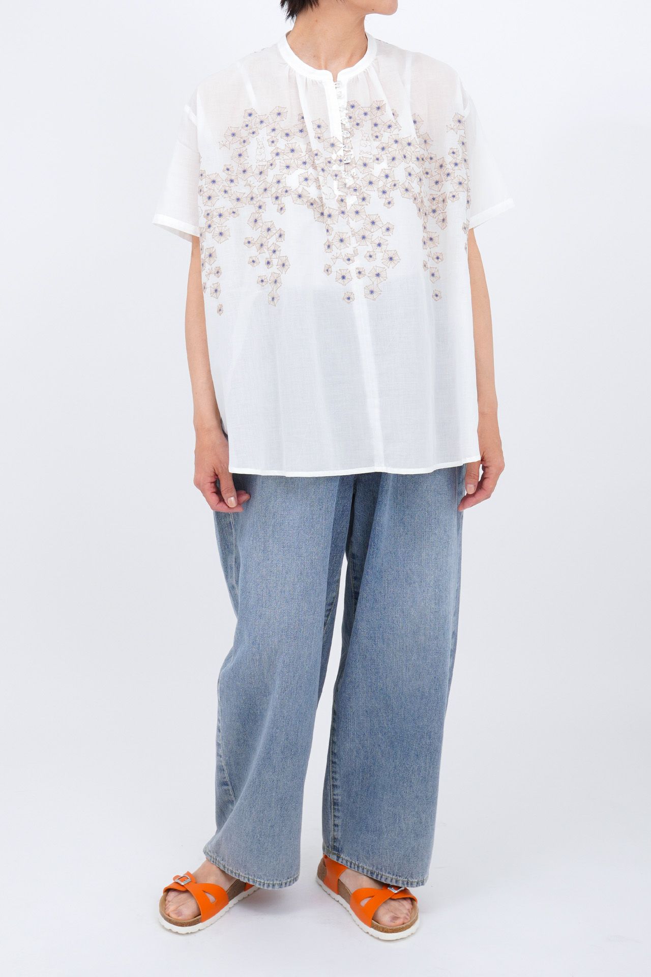 BLUE/model:161cm(Mサイズ着用)