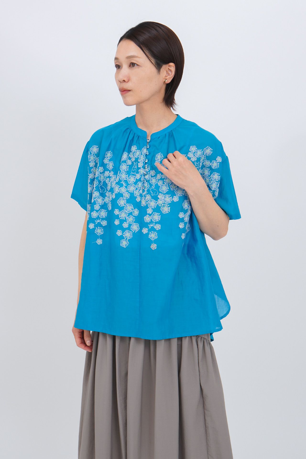 TURQUOISE