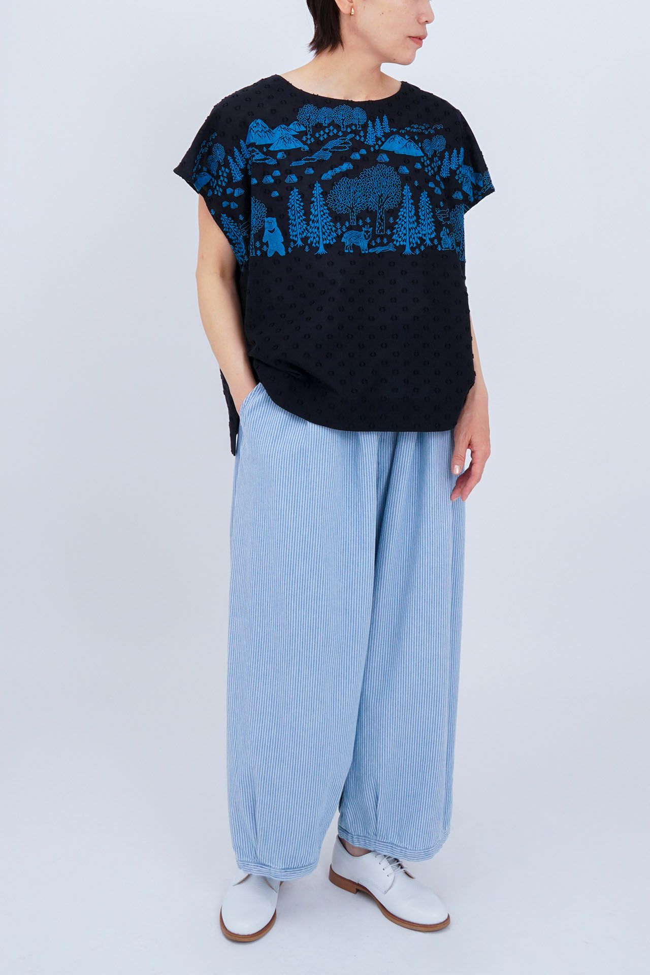 BLACK/model:161cm
