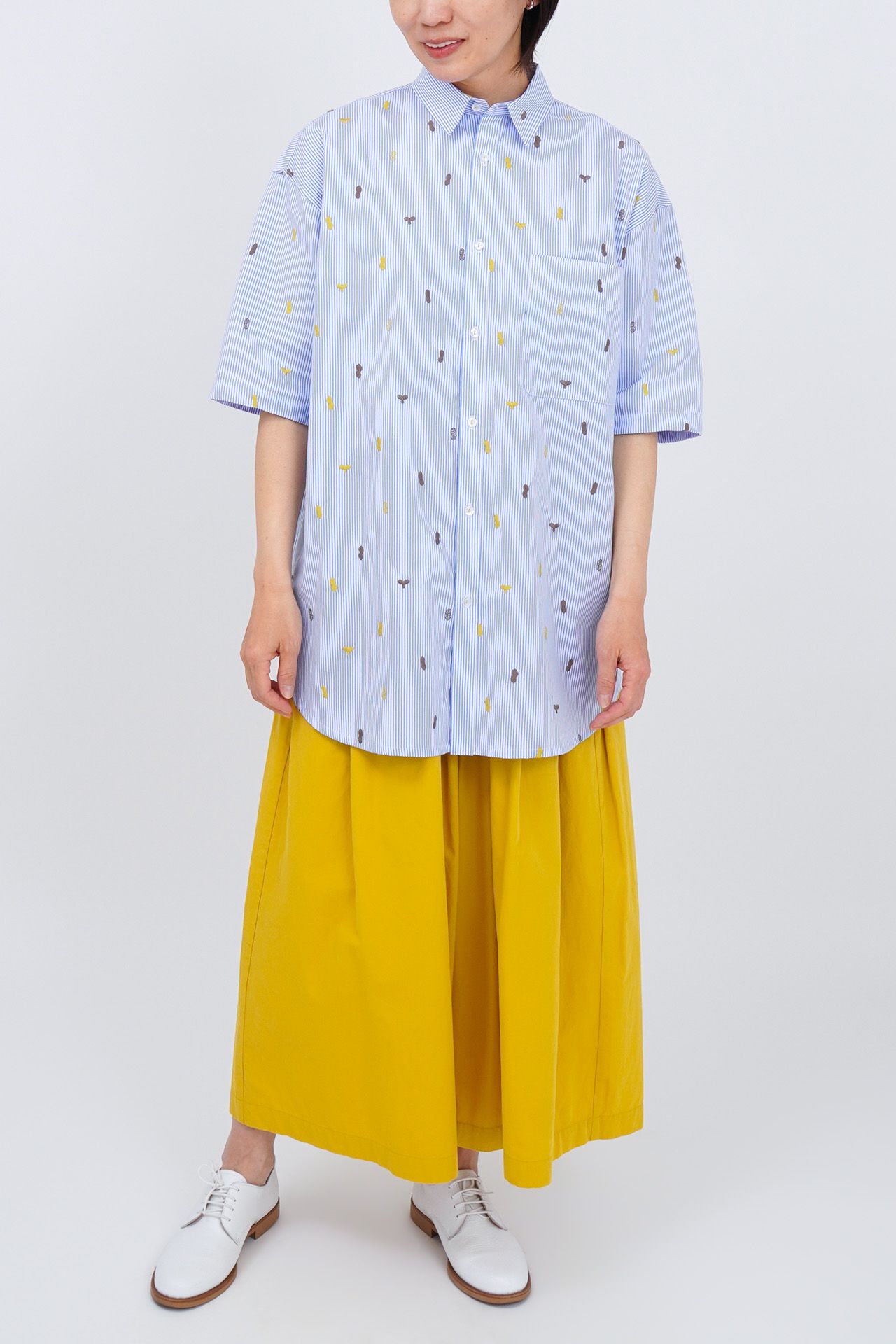 BLUE/model:161cm