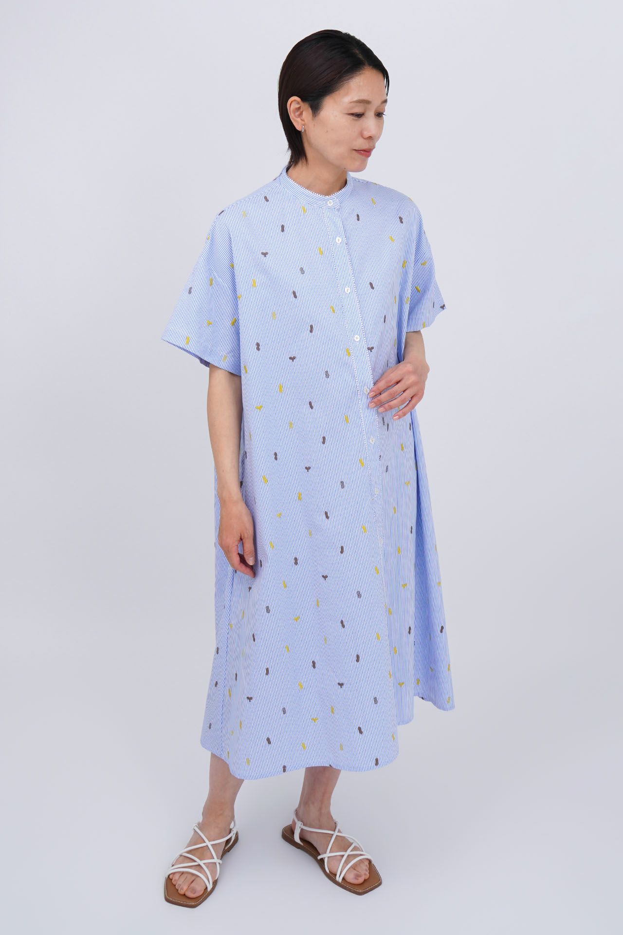 BLUE/model:161cm