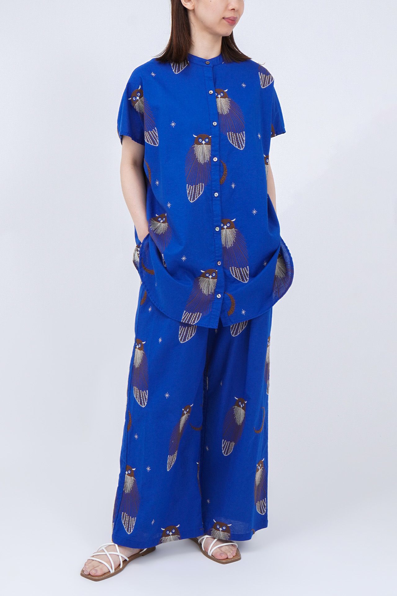 BLUE/model:161cm