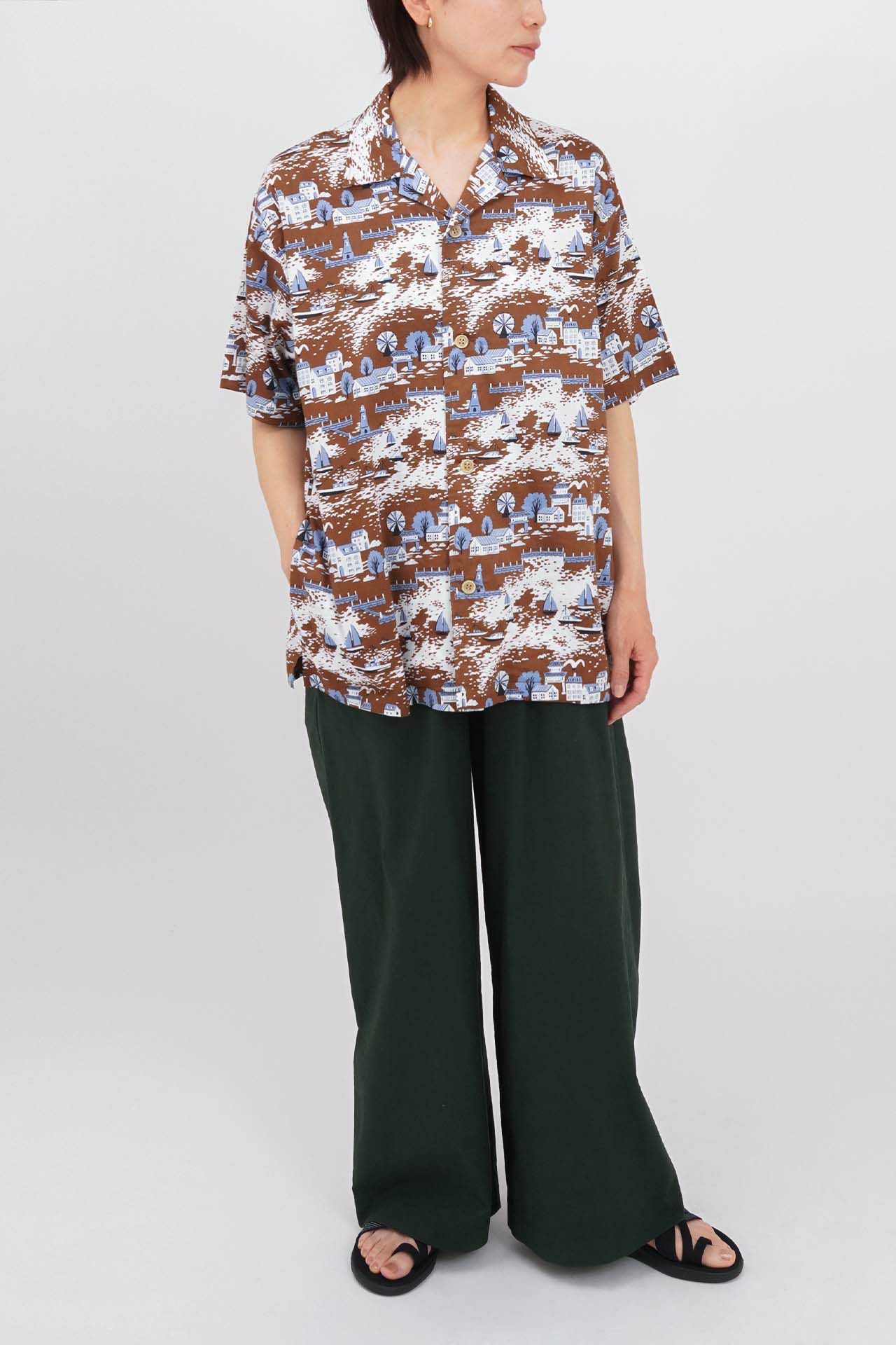 BROWN/model:161cm