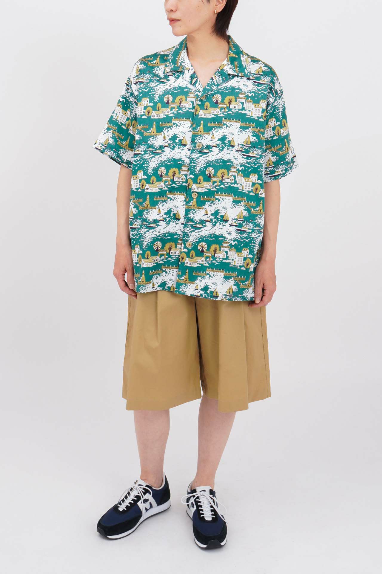 GREEN/model:161cm