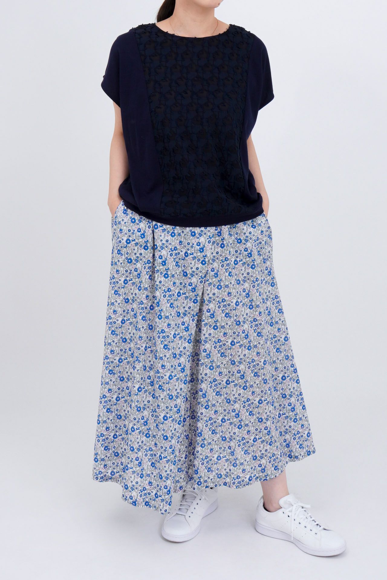 BLUE/model:158cm