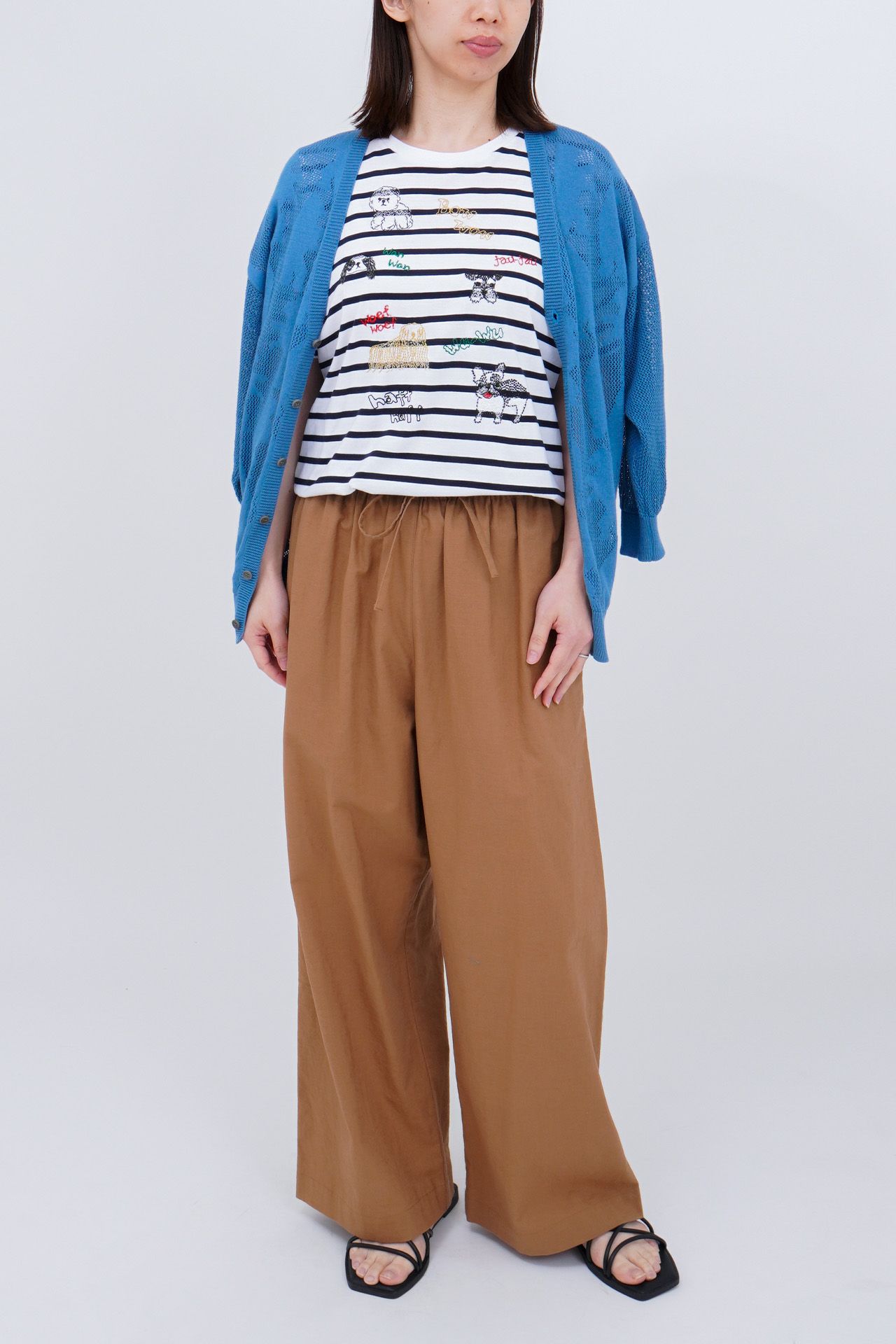 BLUE/model:161cm