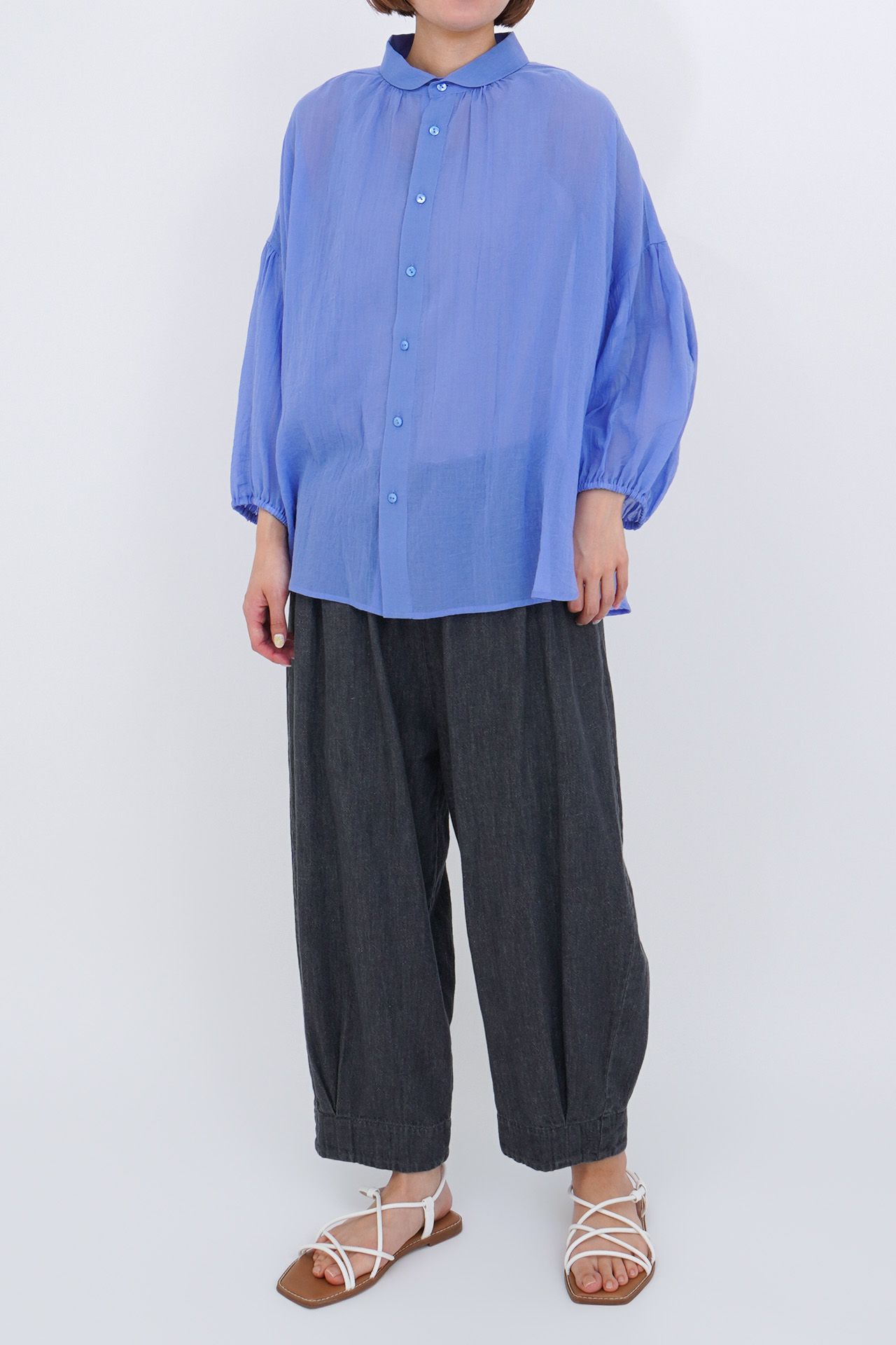 BLUE/model:163cm