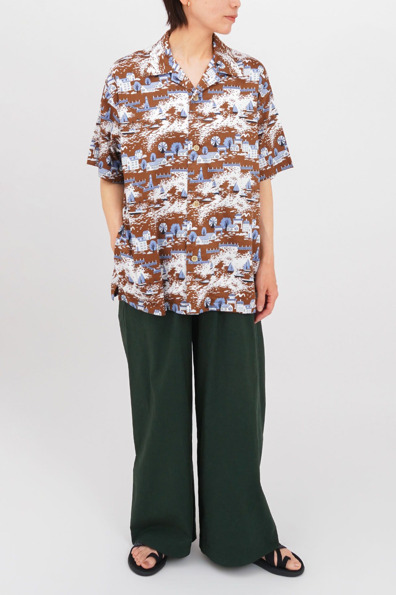 GREEN/model:161cm