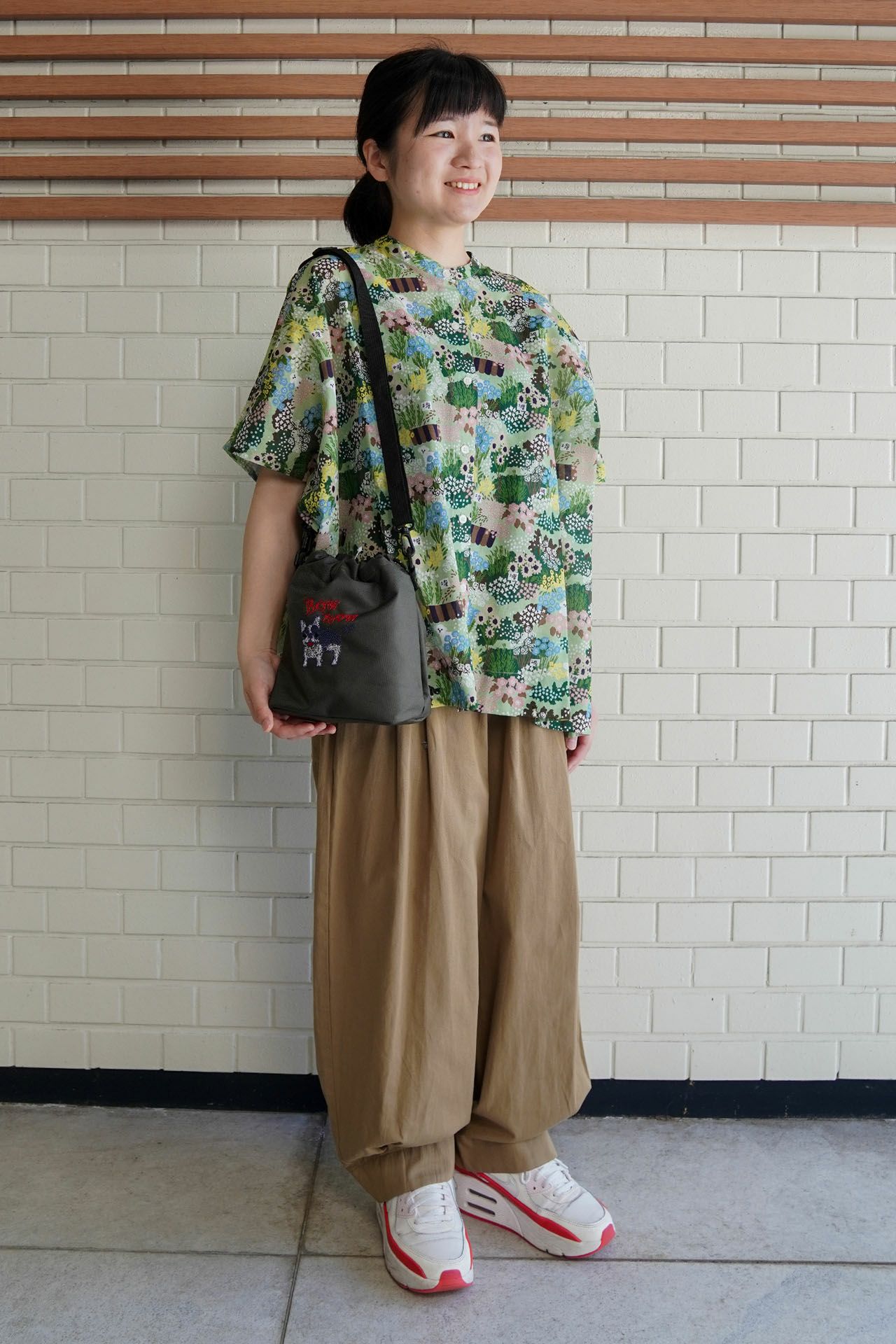 OLIVE/model:148cm