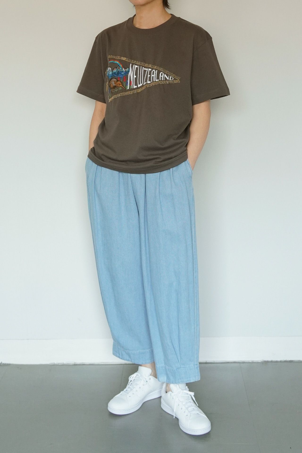 C.GREY/model:161cm