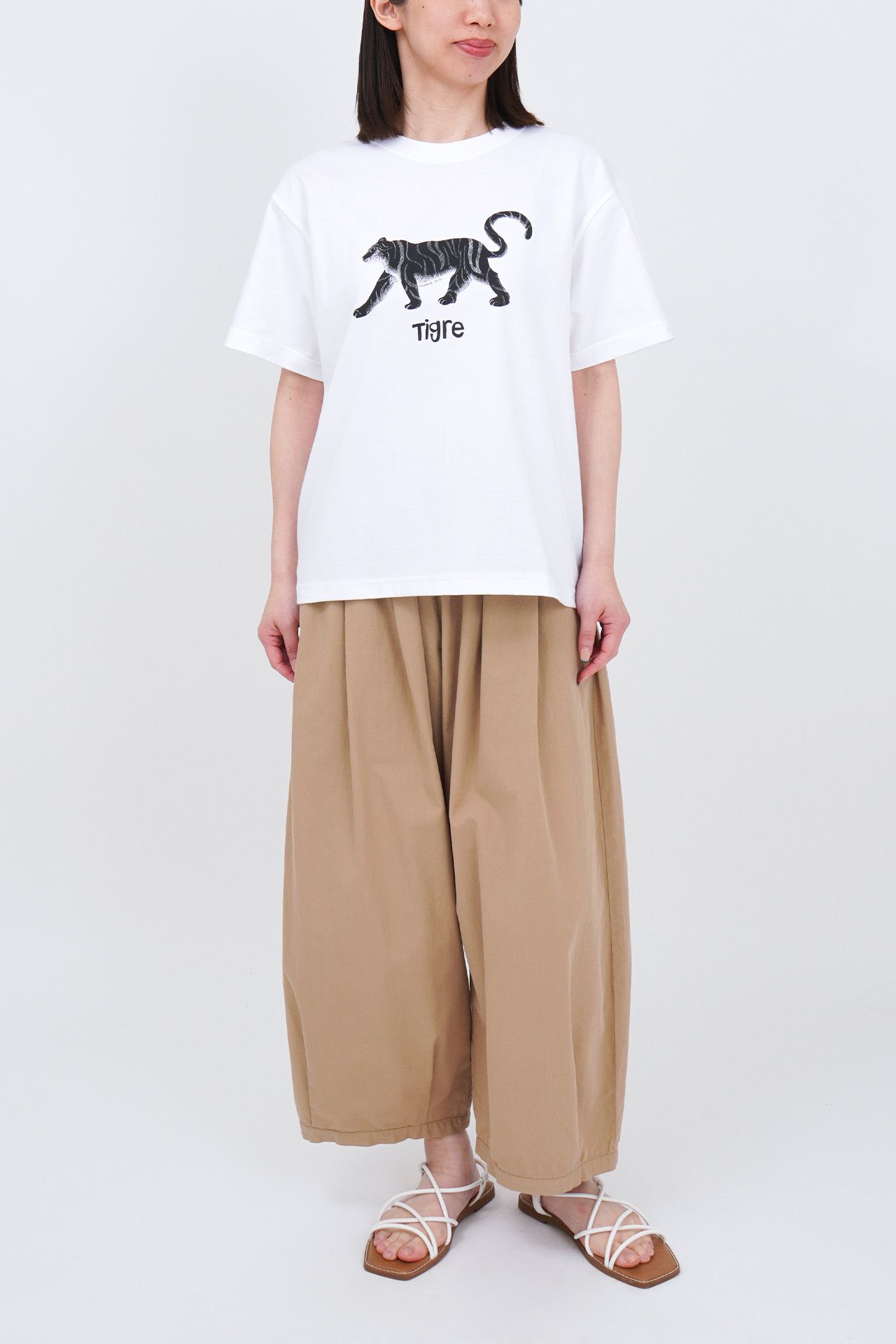 WHITE/model:161cm