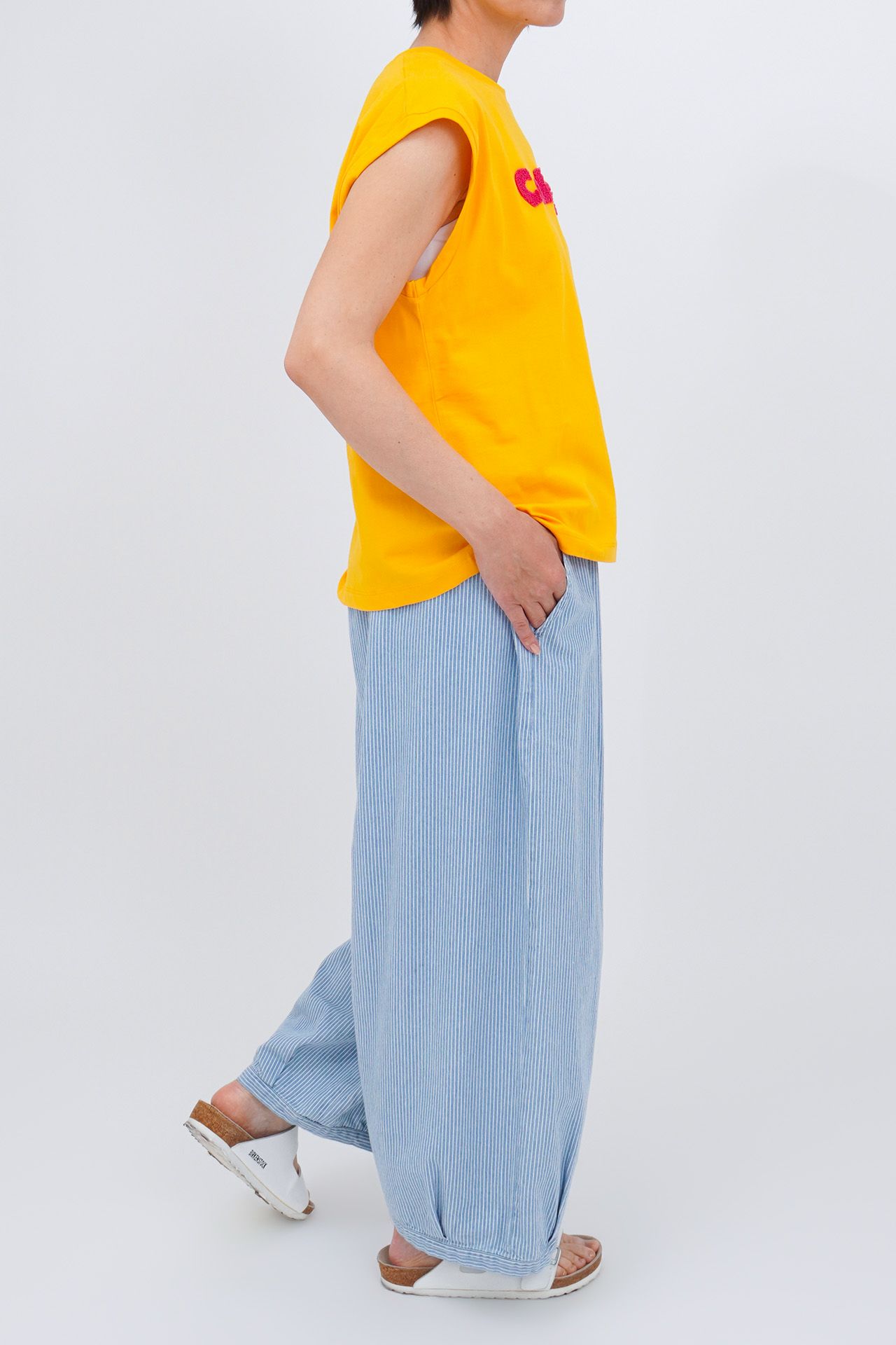 YELLOW/model:161cm