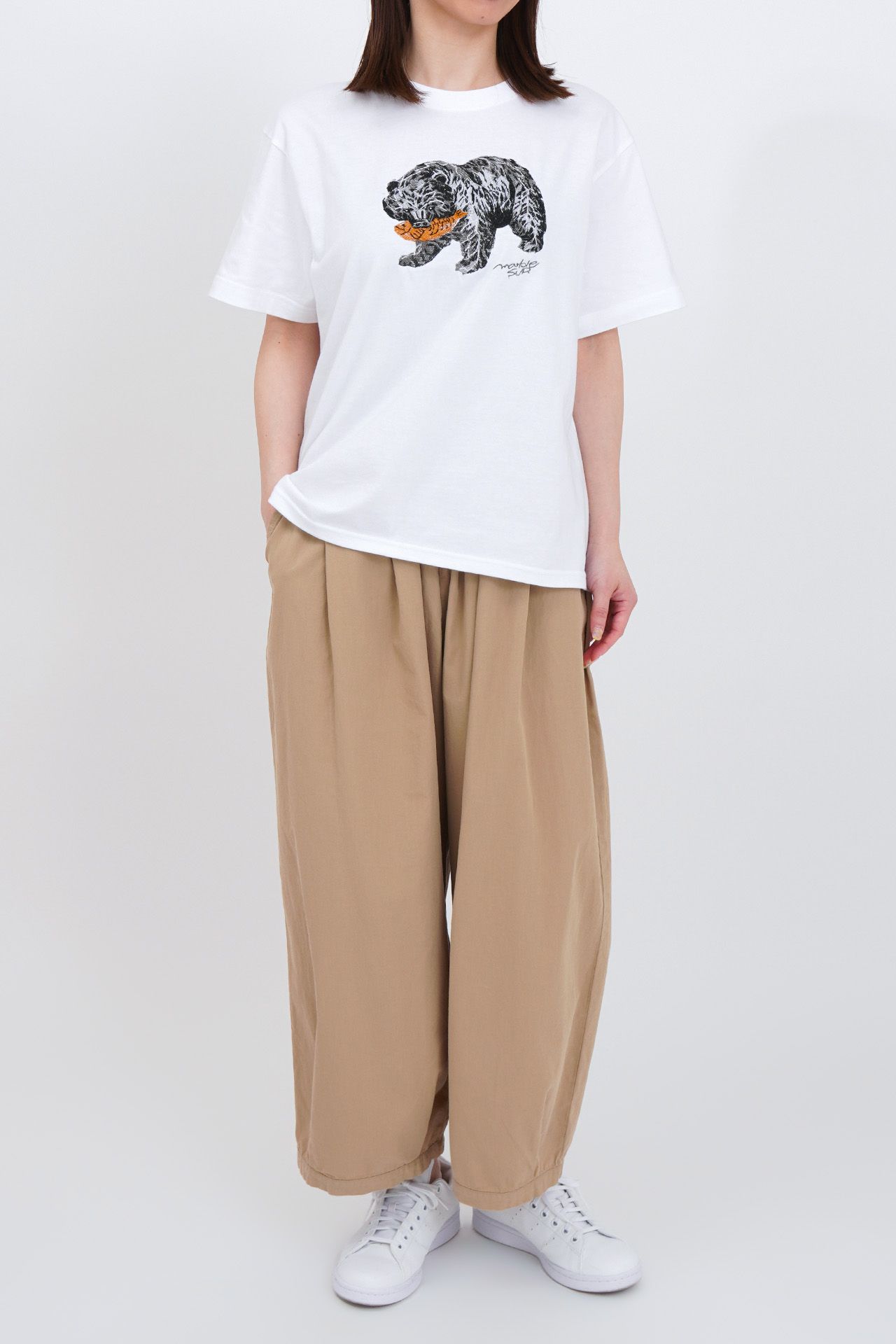 WHITE/model:161cm(Mサイズ着用)