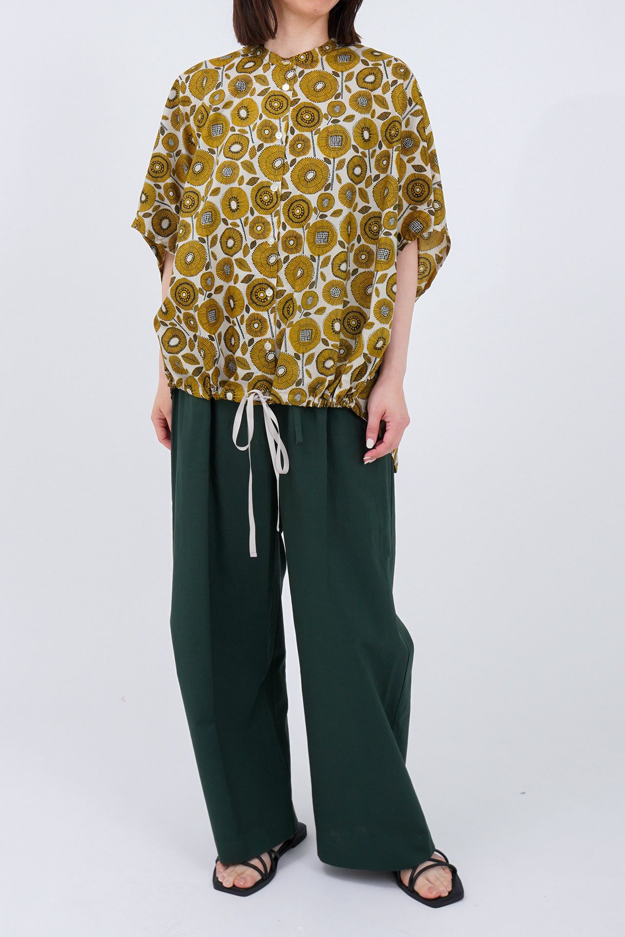 YELLOW/model:161cm