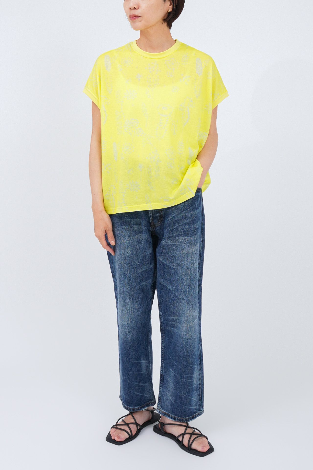 INDIGO/model:161cm(Mサイズ着用)