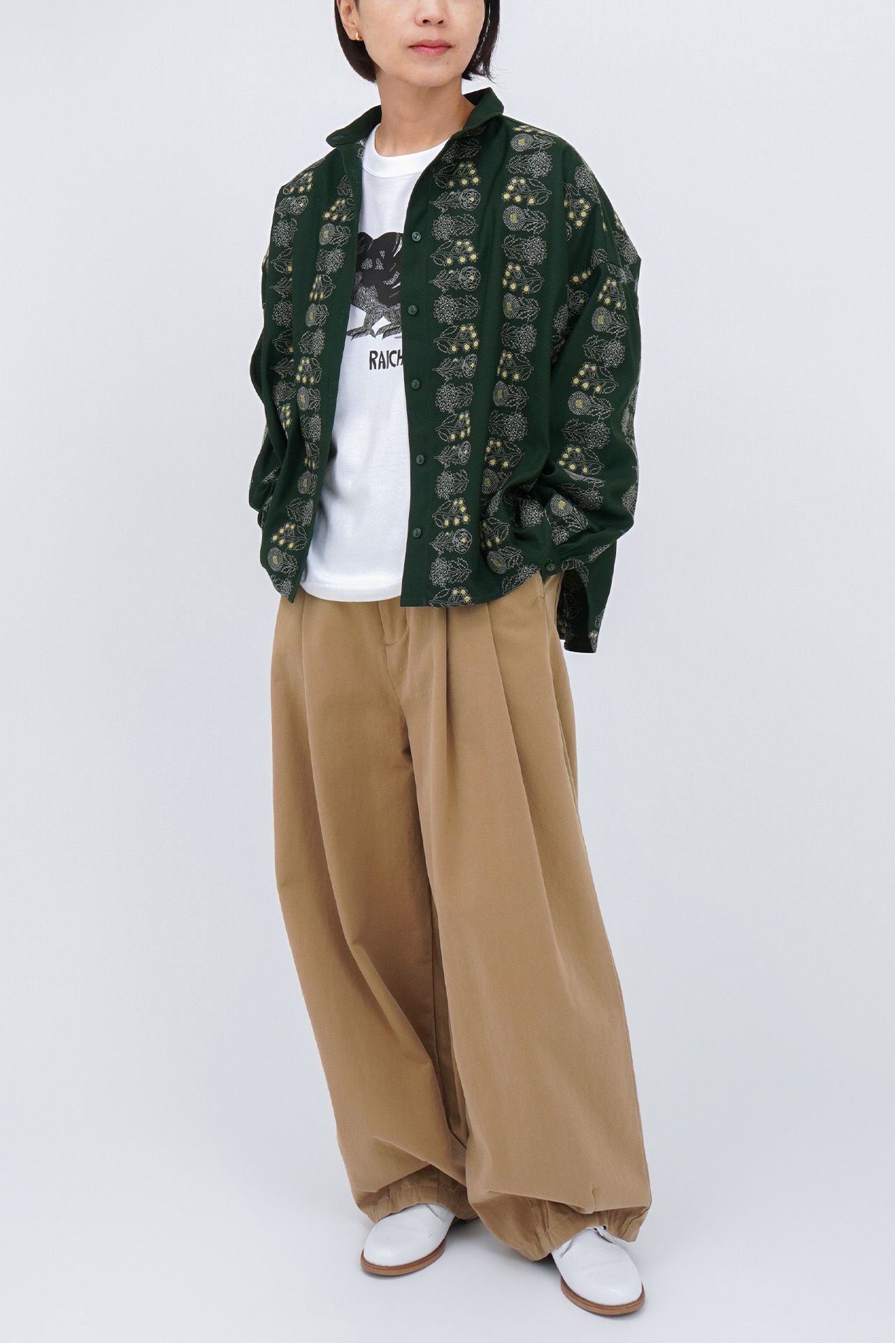 GREEN/model:161cm
