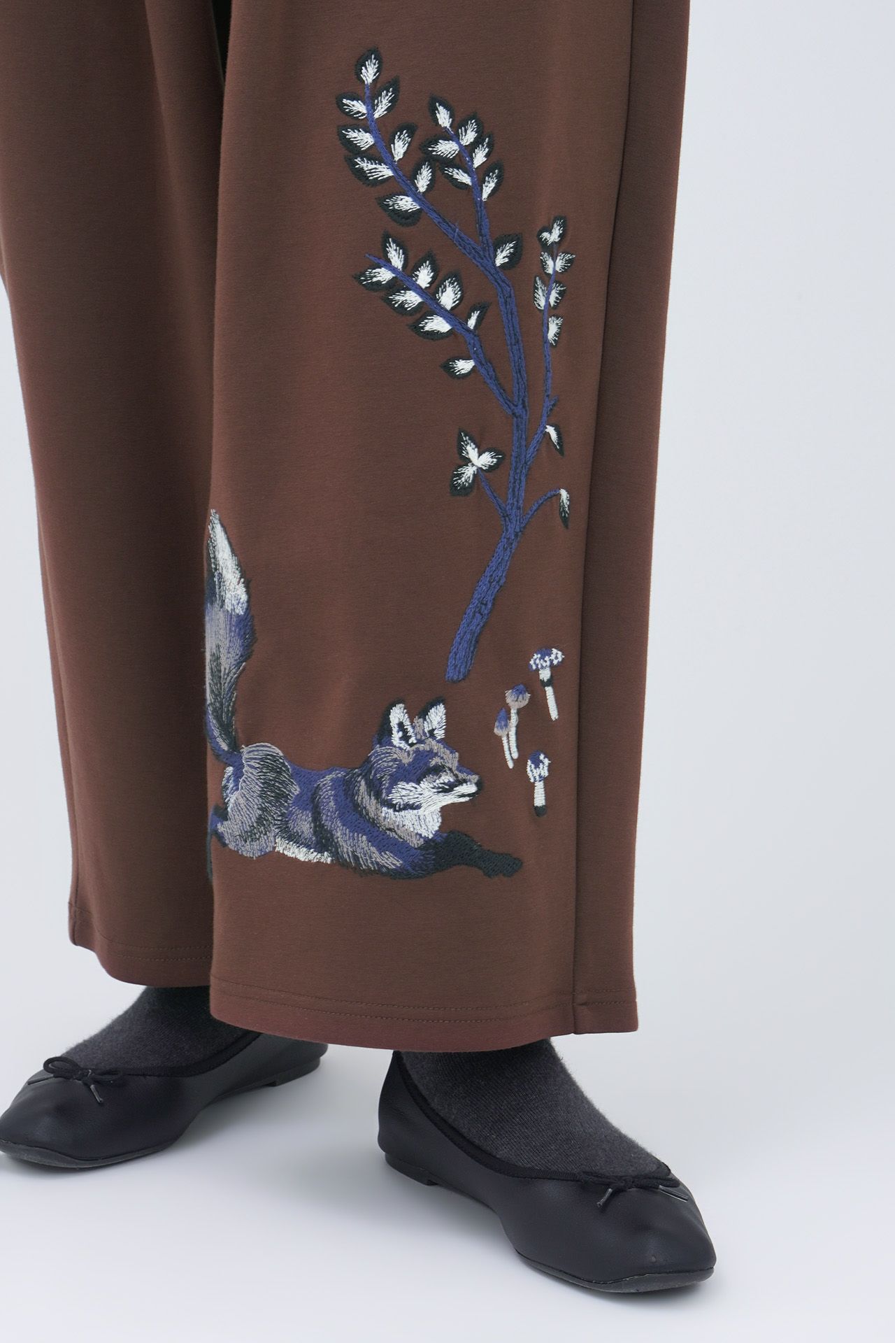 新品　マーブルシュッド　EMBエレファントパンツ 新品 マーブルシュッド EMBエレファントパンツ
