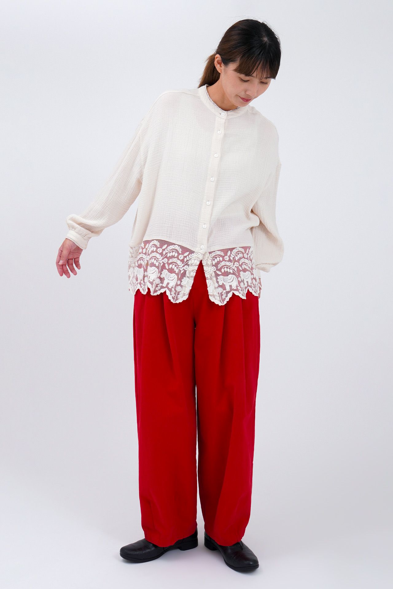 WHITE/model:168cm