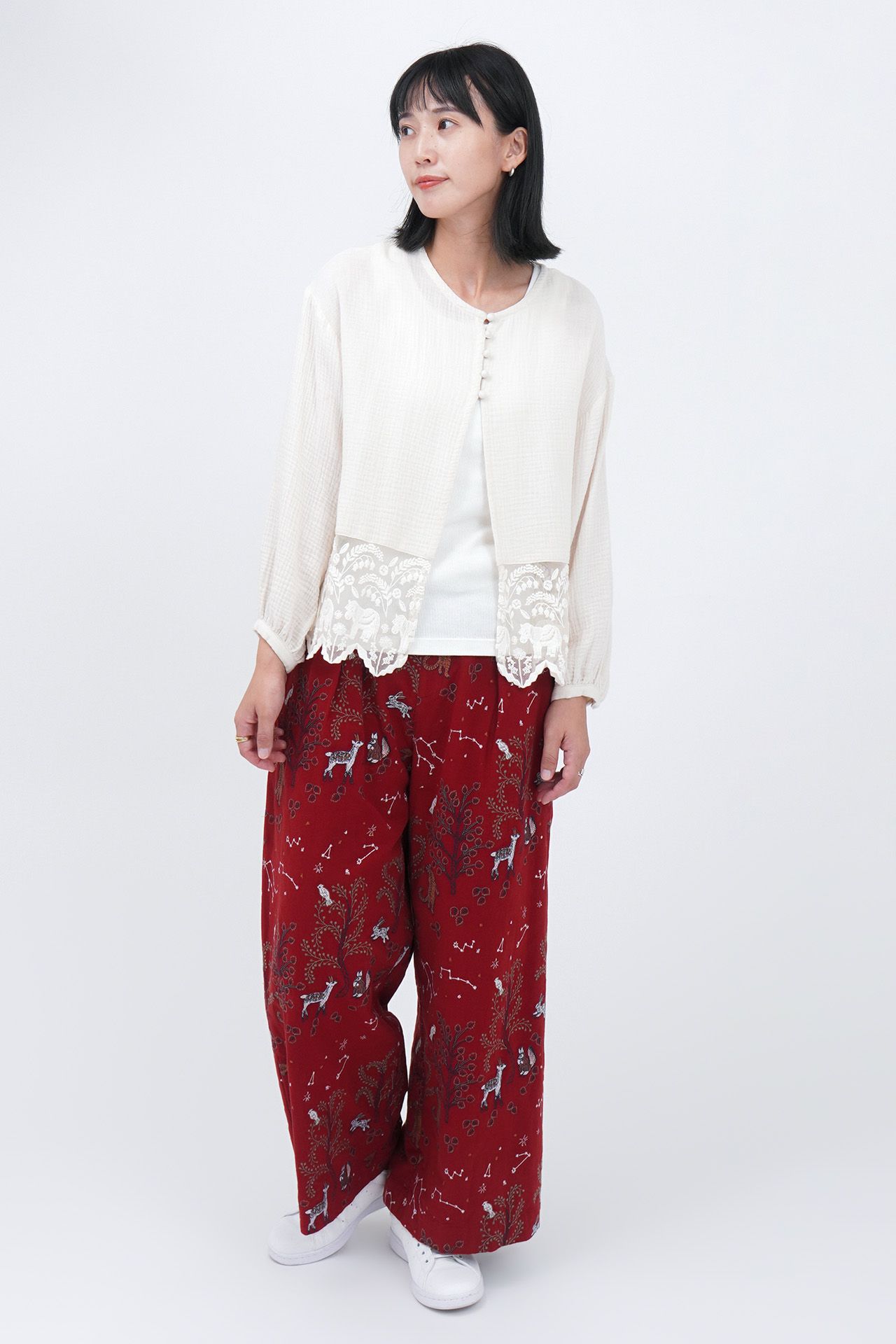 WHITE/model:168cm
