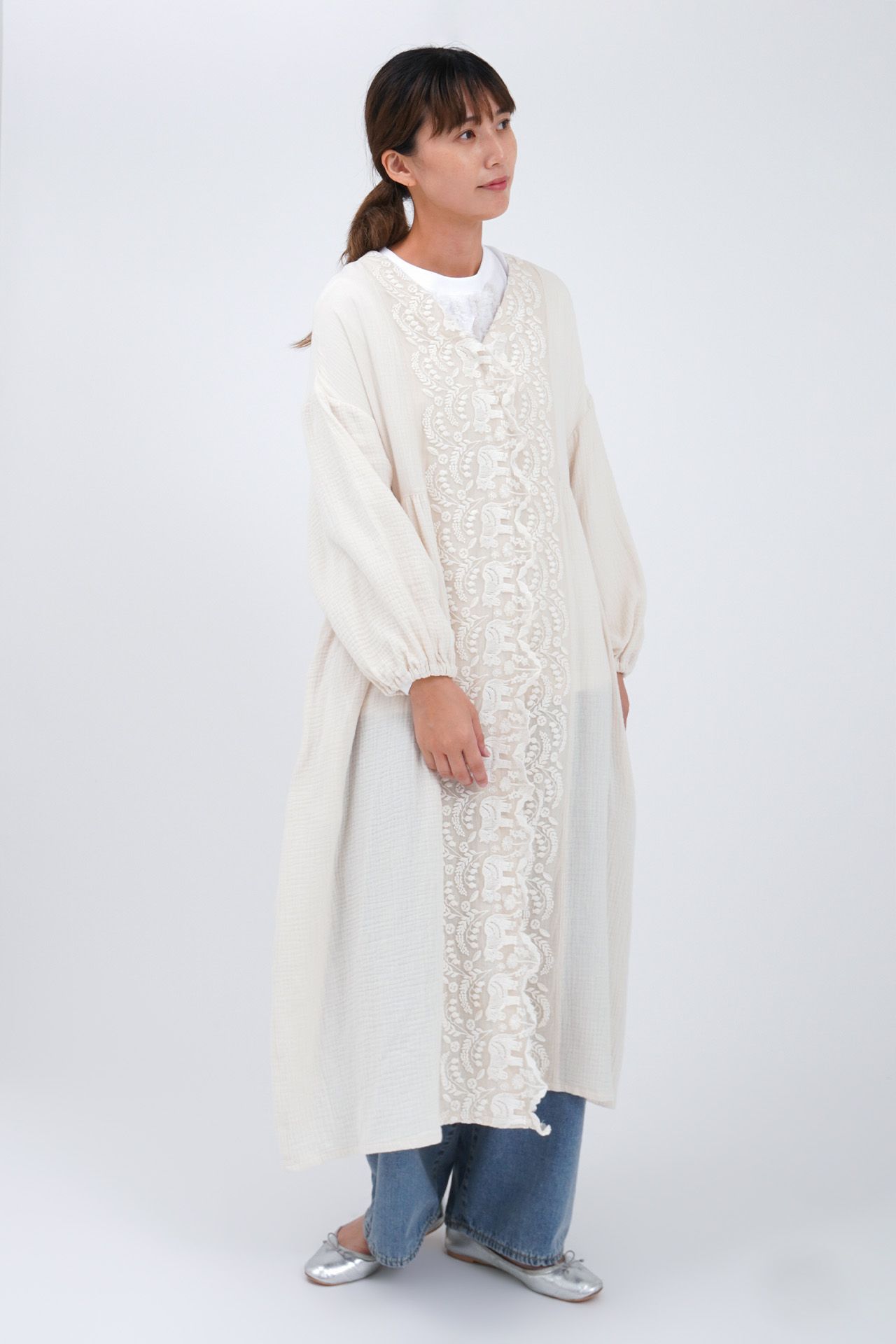 WHITE/model:168cm