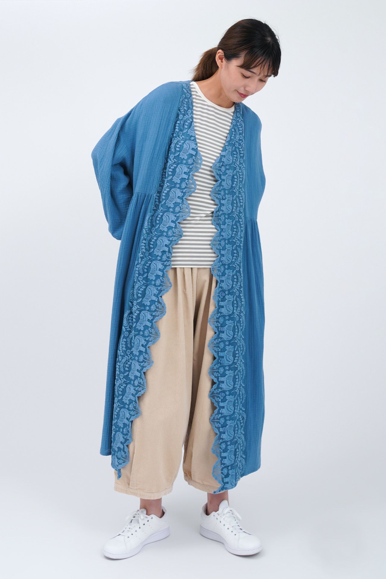 BLUE/model:168cm