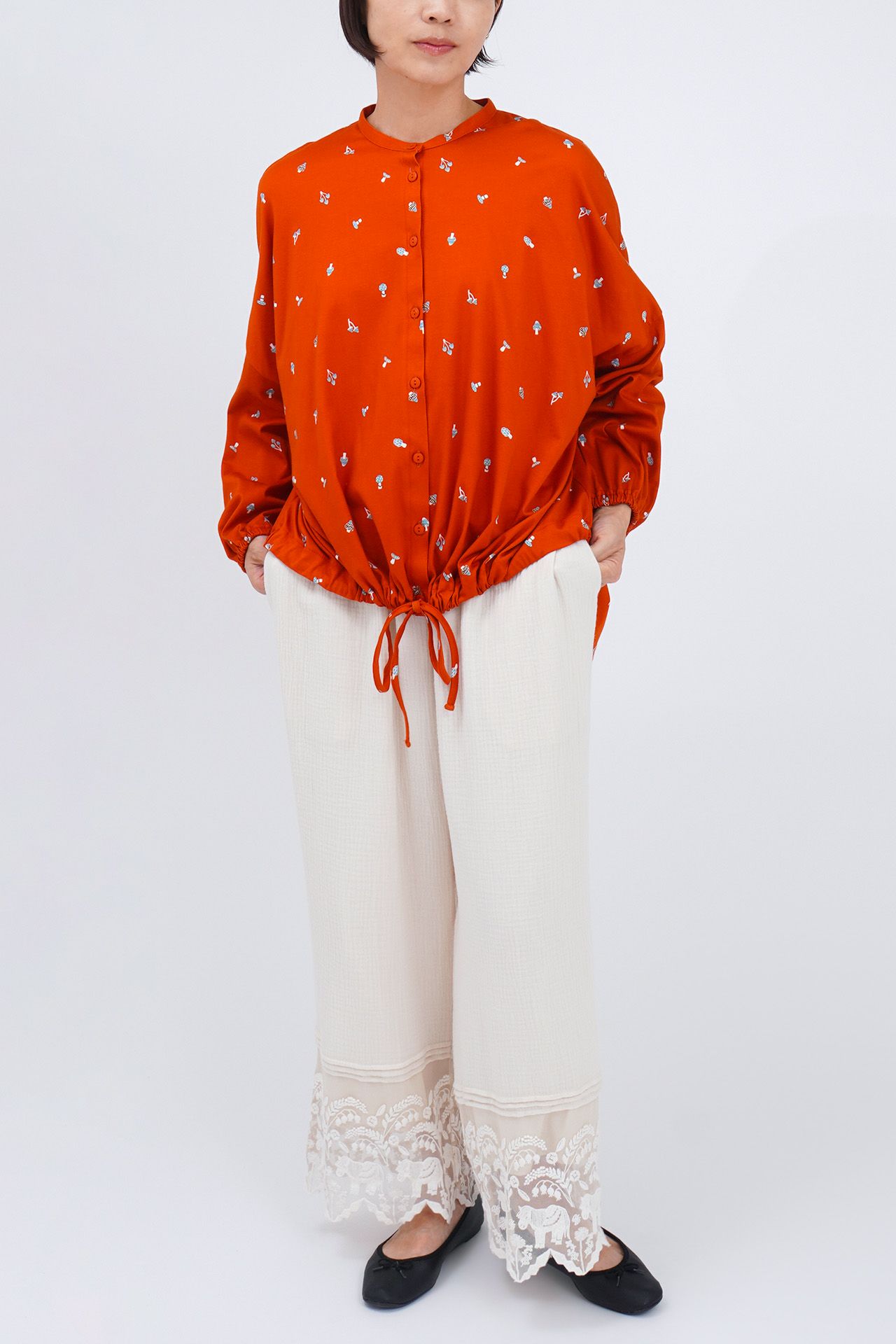 WHITE/model:161cm