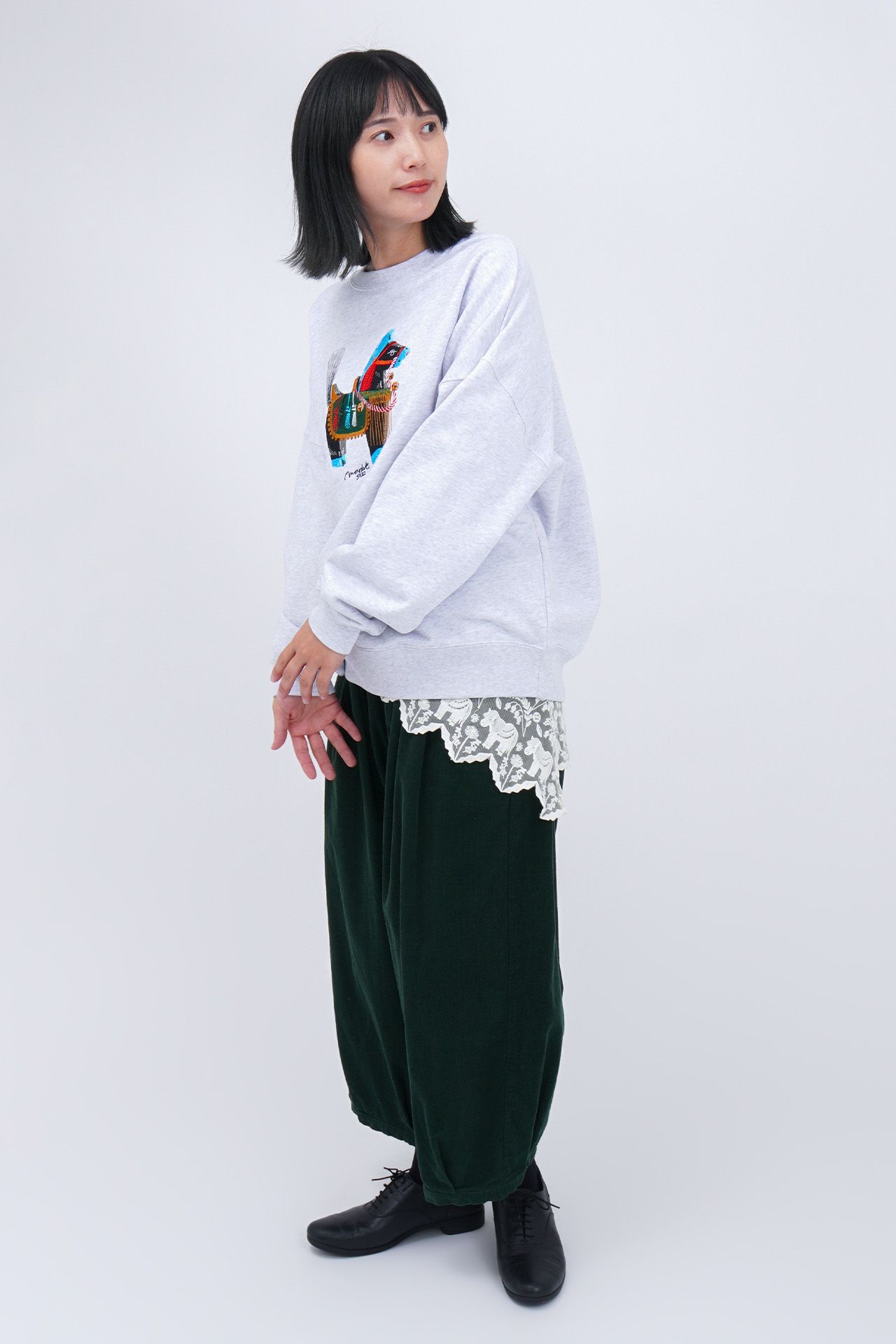 WHITE/model:168cm