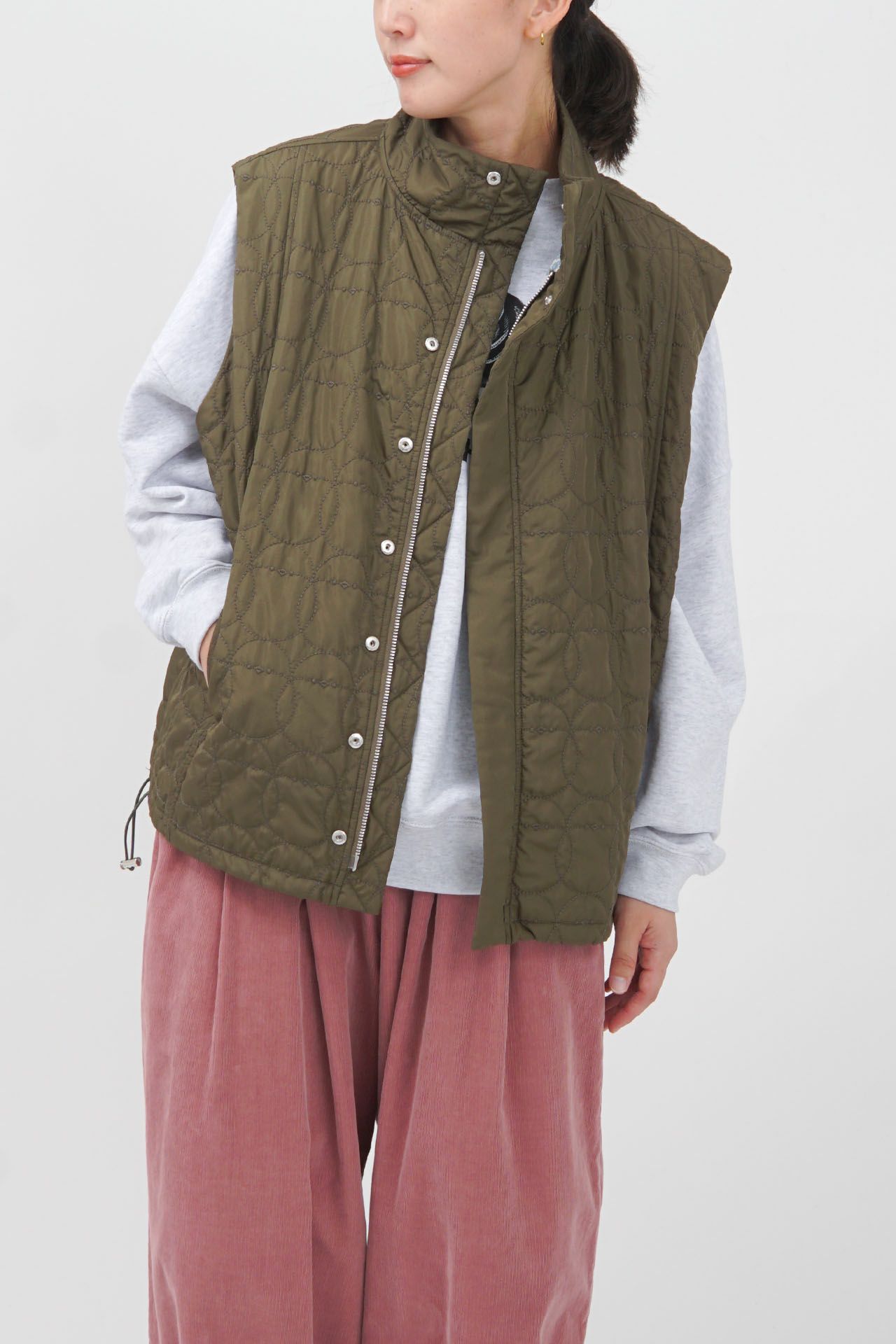 KHAKI