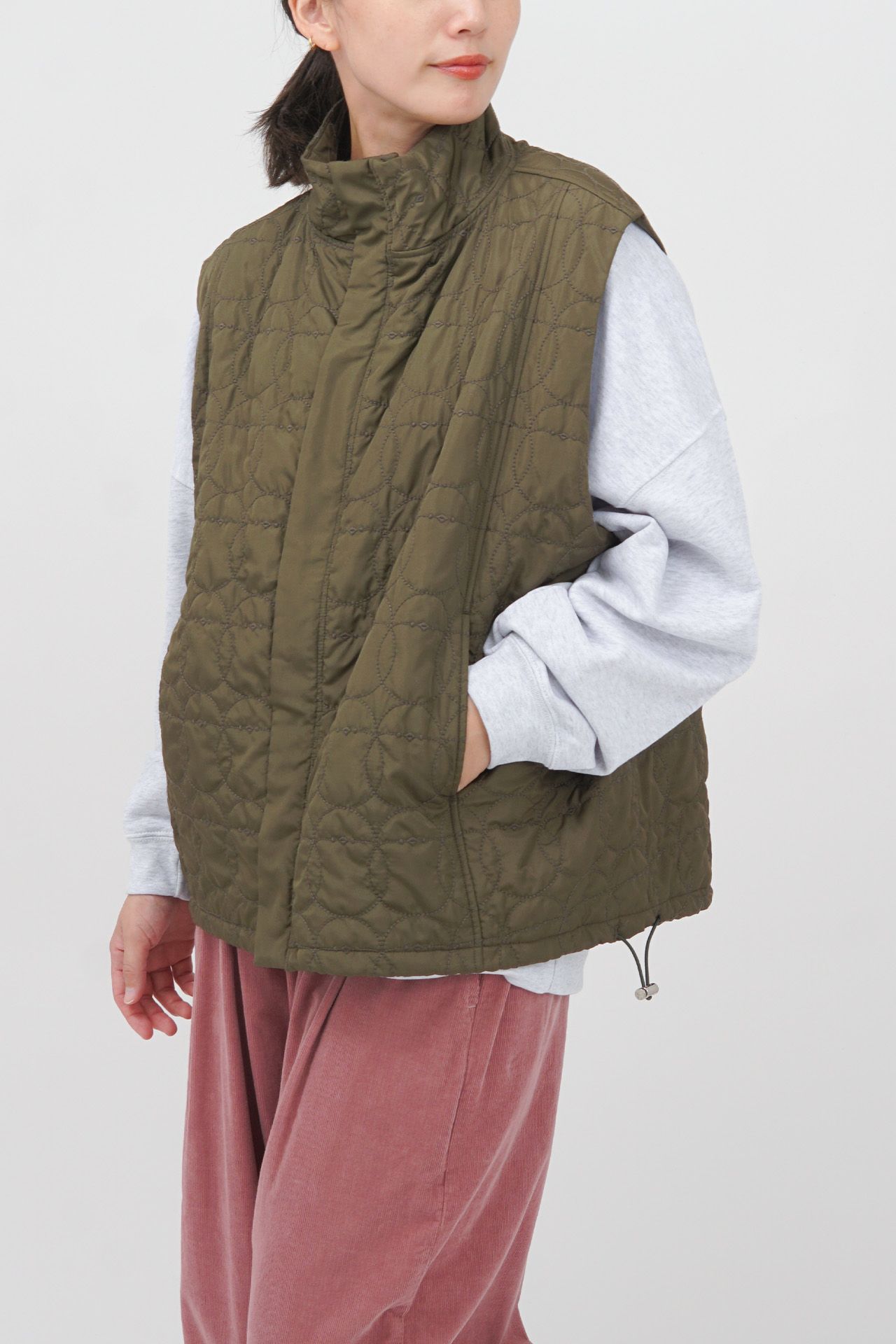 KHAKI