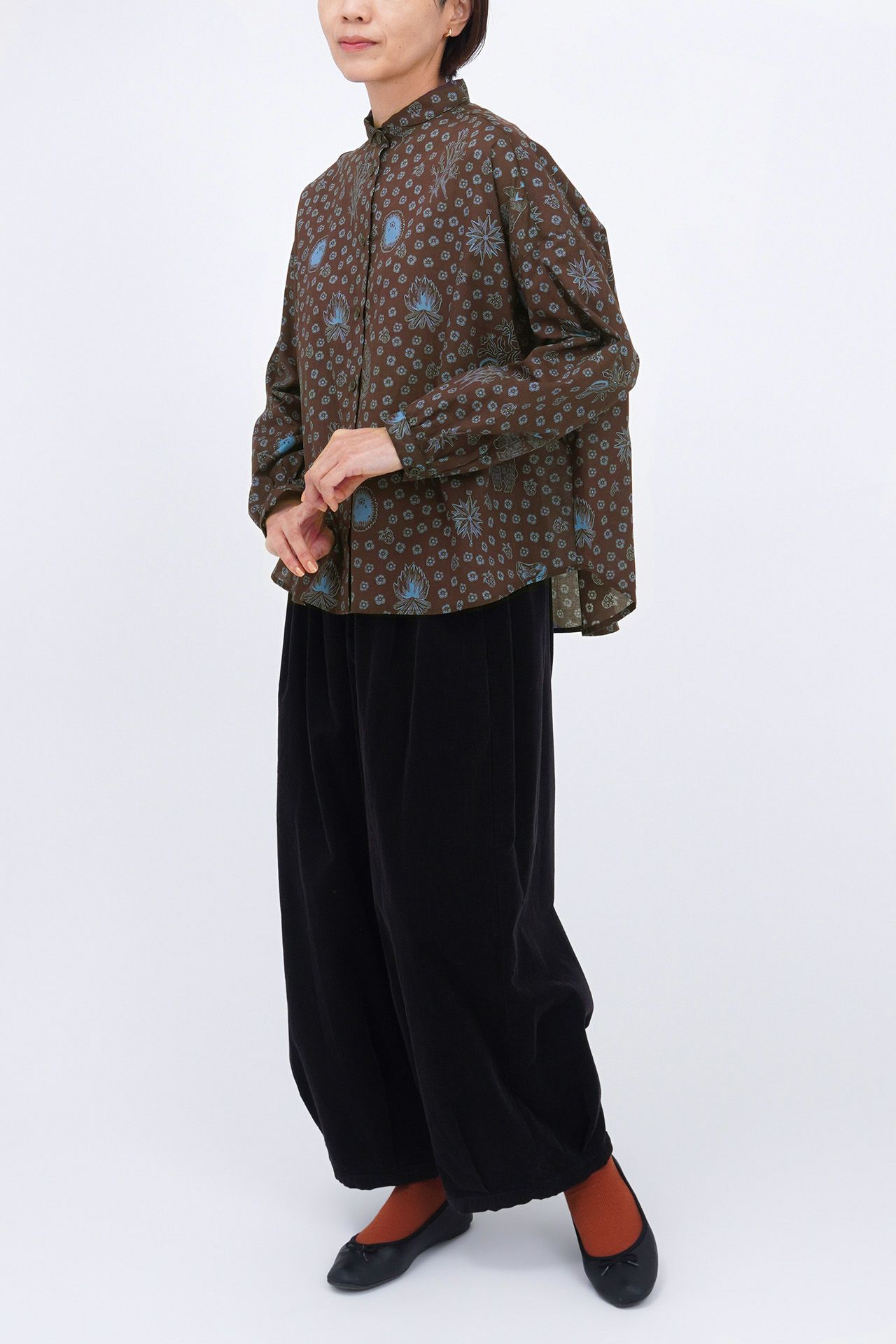 BROWN/model:161cm