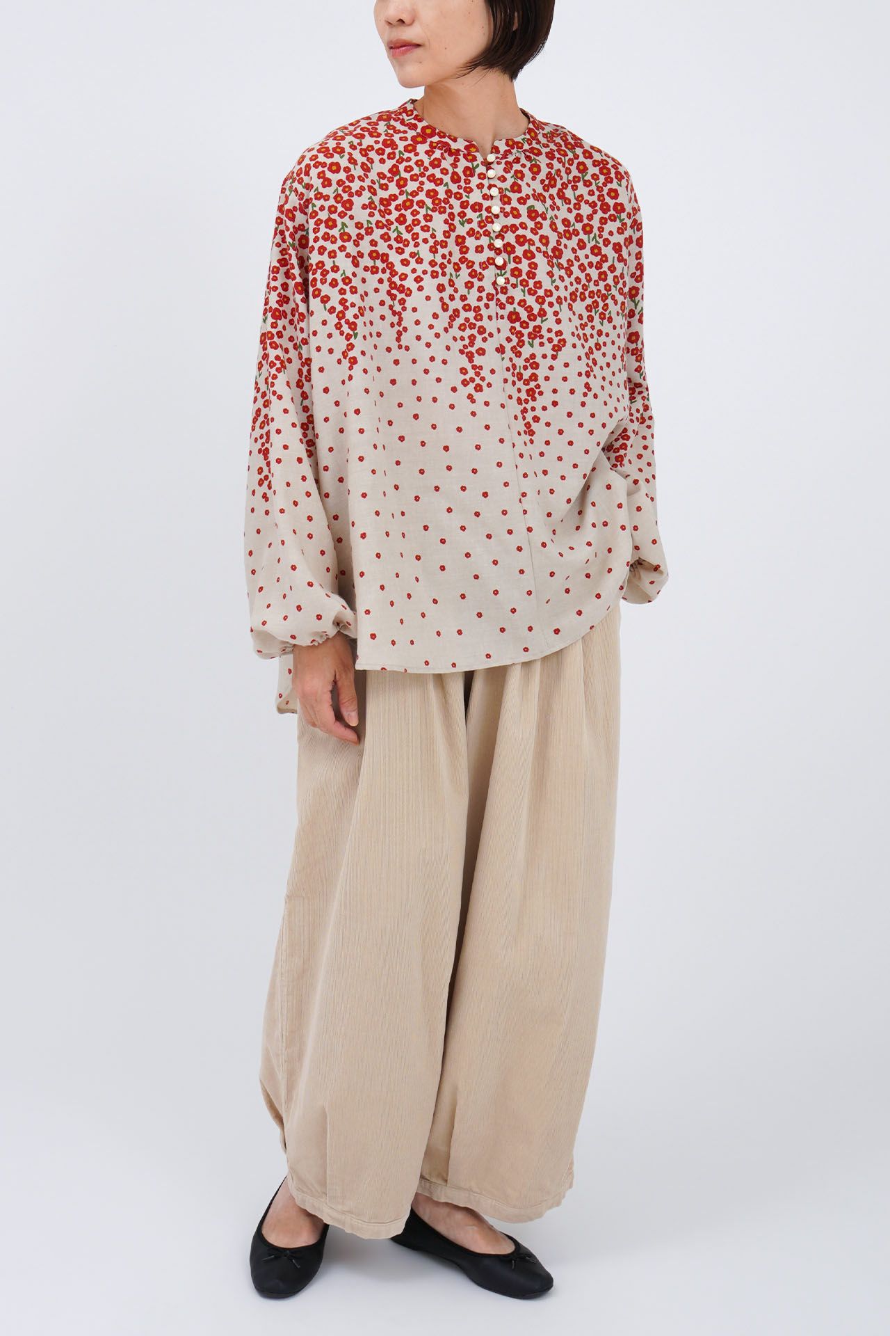 RED/model:161cm