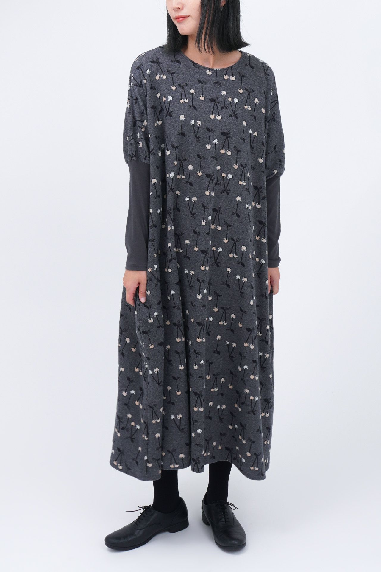 GREY/model:168cm