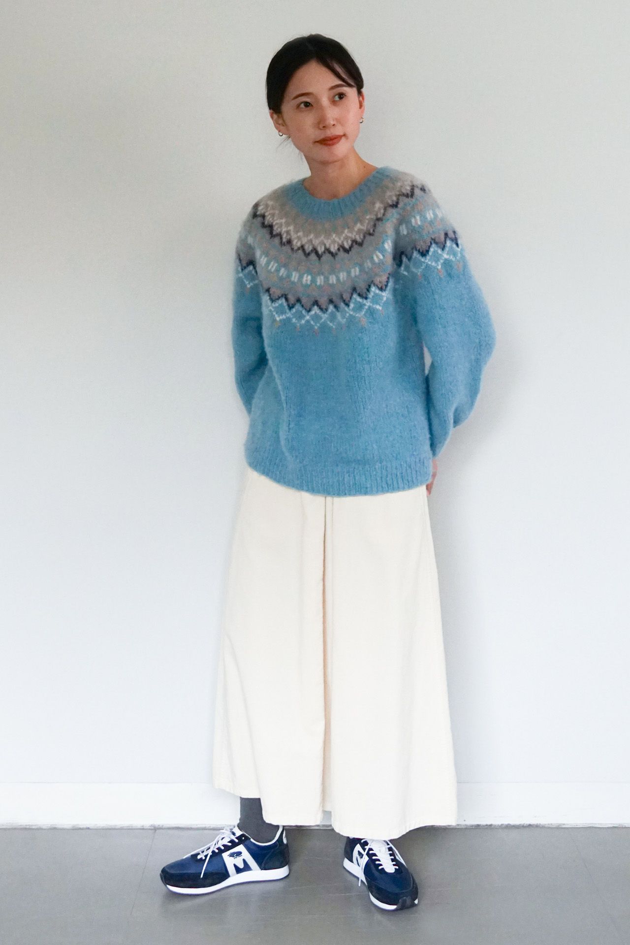 L.BLUE/model:168cm