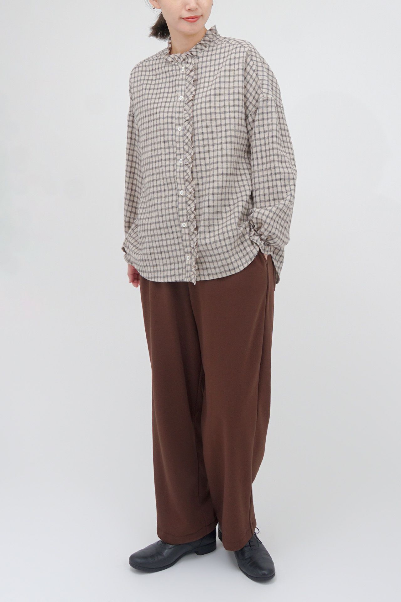 BROWN/model:168cm