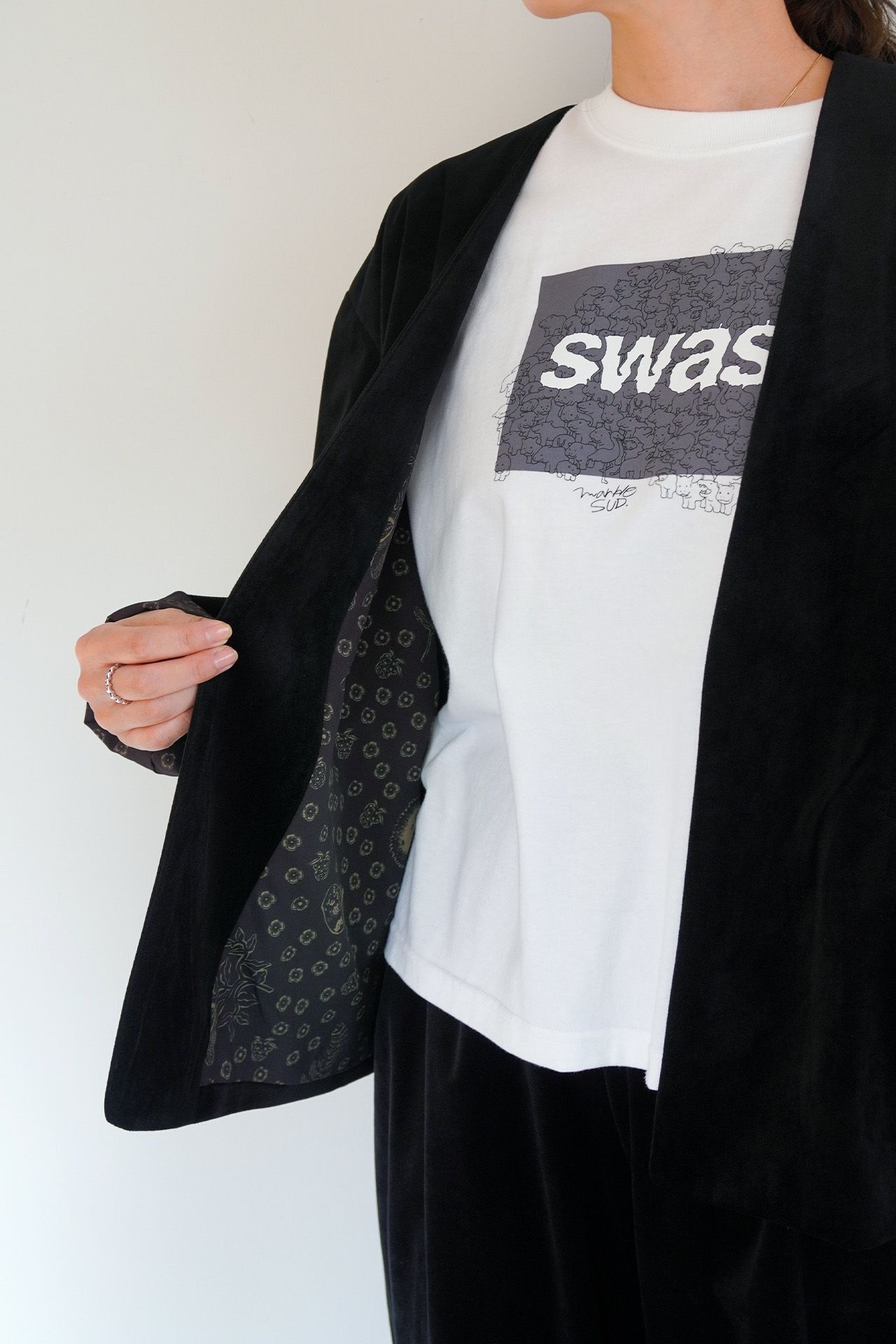 2024AW【美品】marble SUD ベロア JK ジャケット ブラック 2024AW【美品】marble SUD ベロア JK ジャケット ブラック