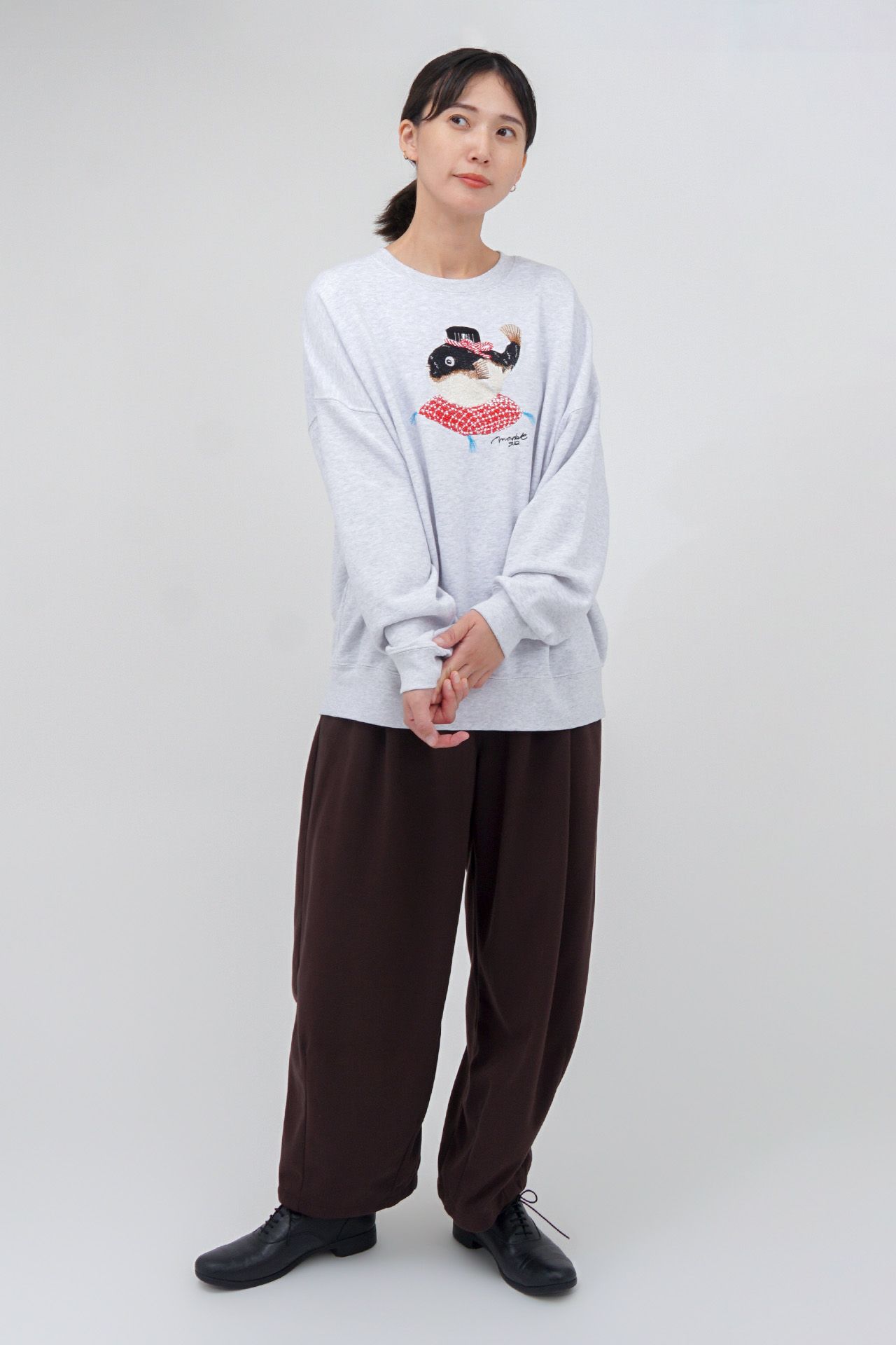 BROWN/model:168cm