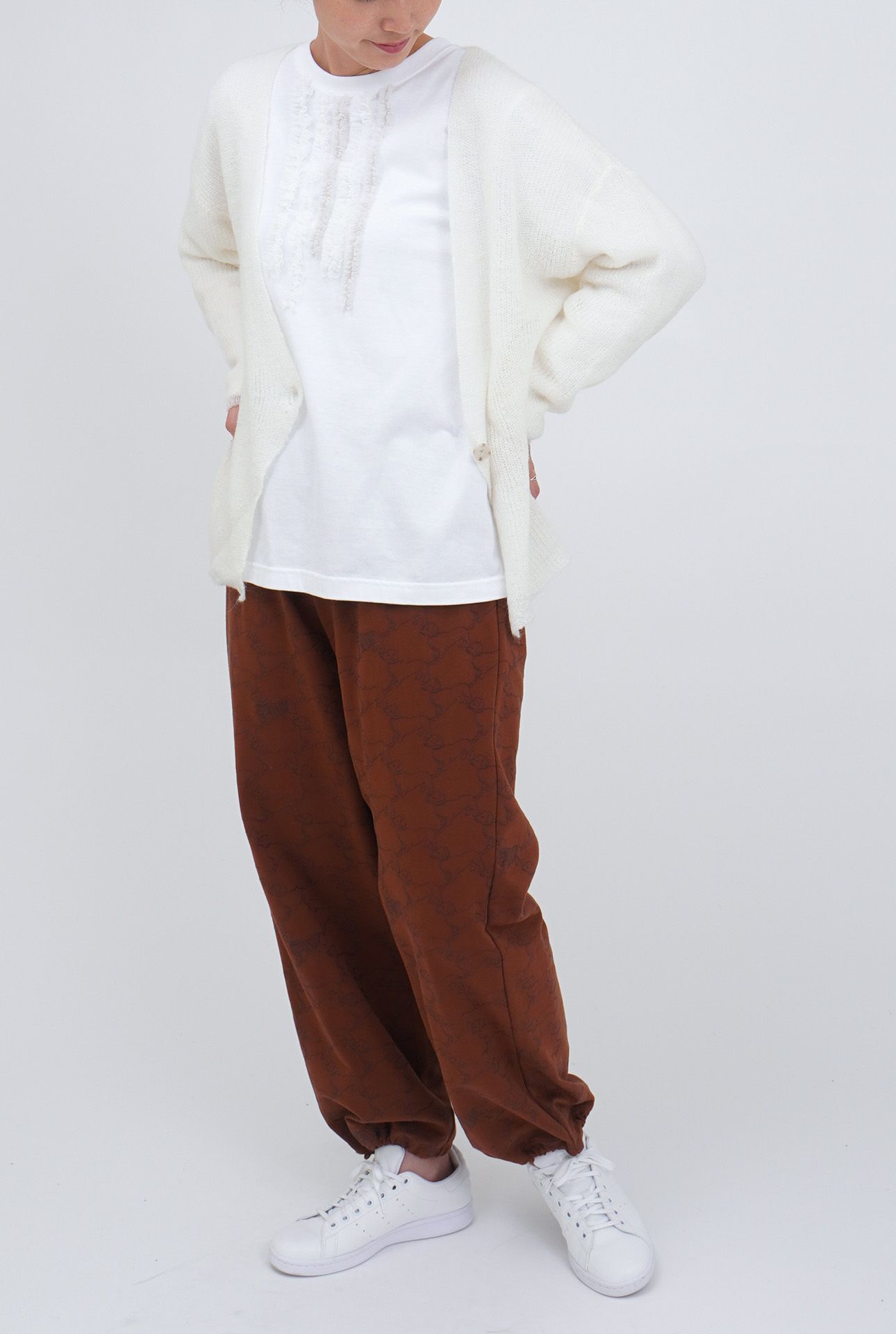 WHITE/model:168cm