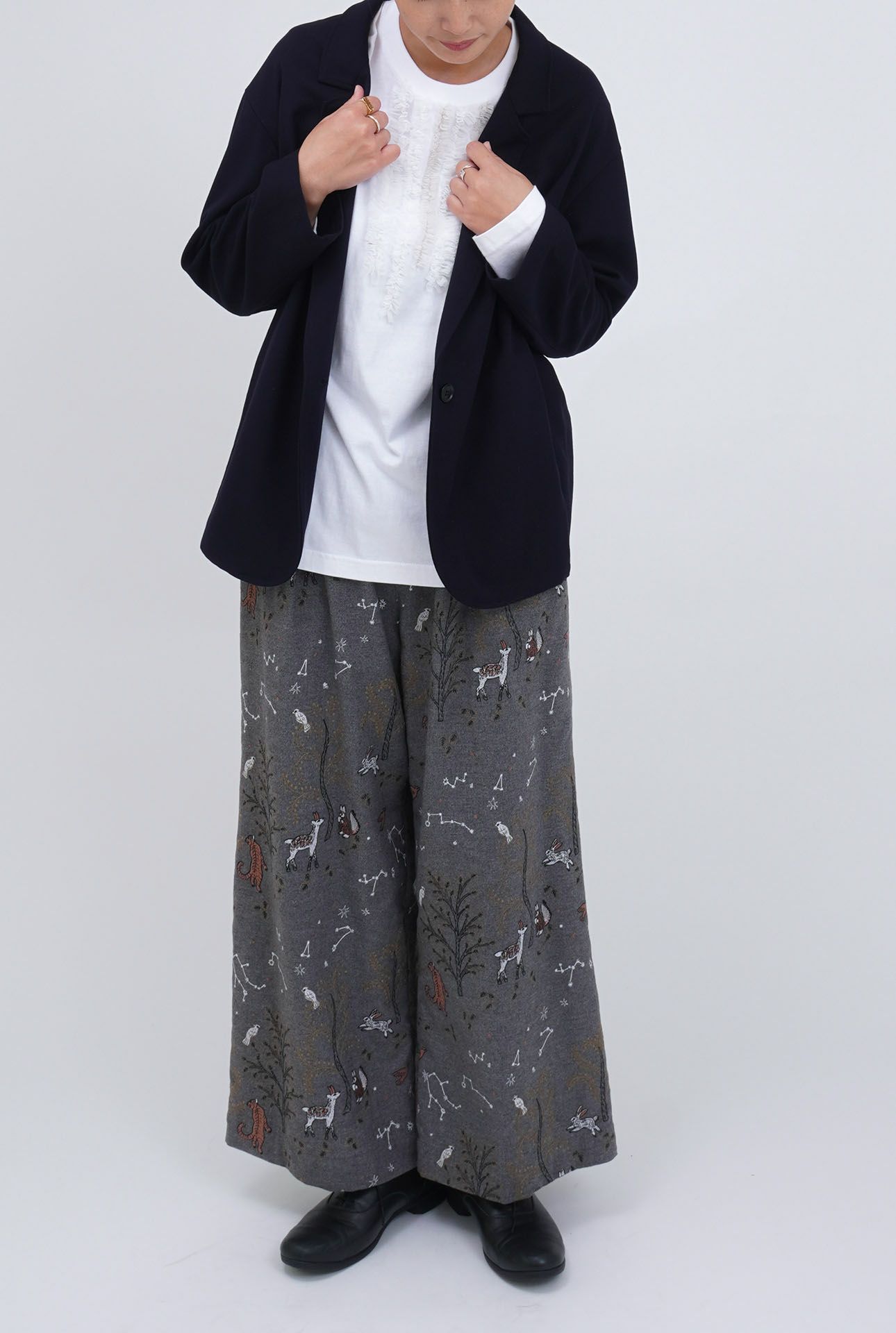 WHITE/model:168cm