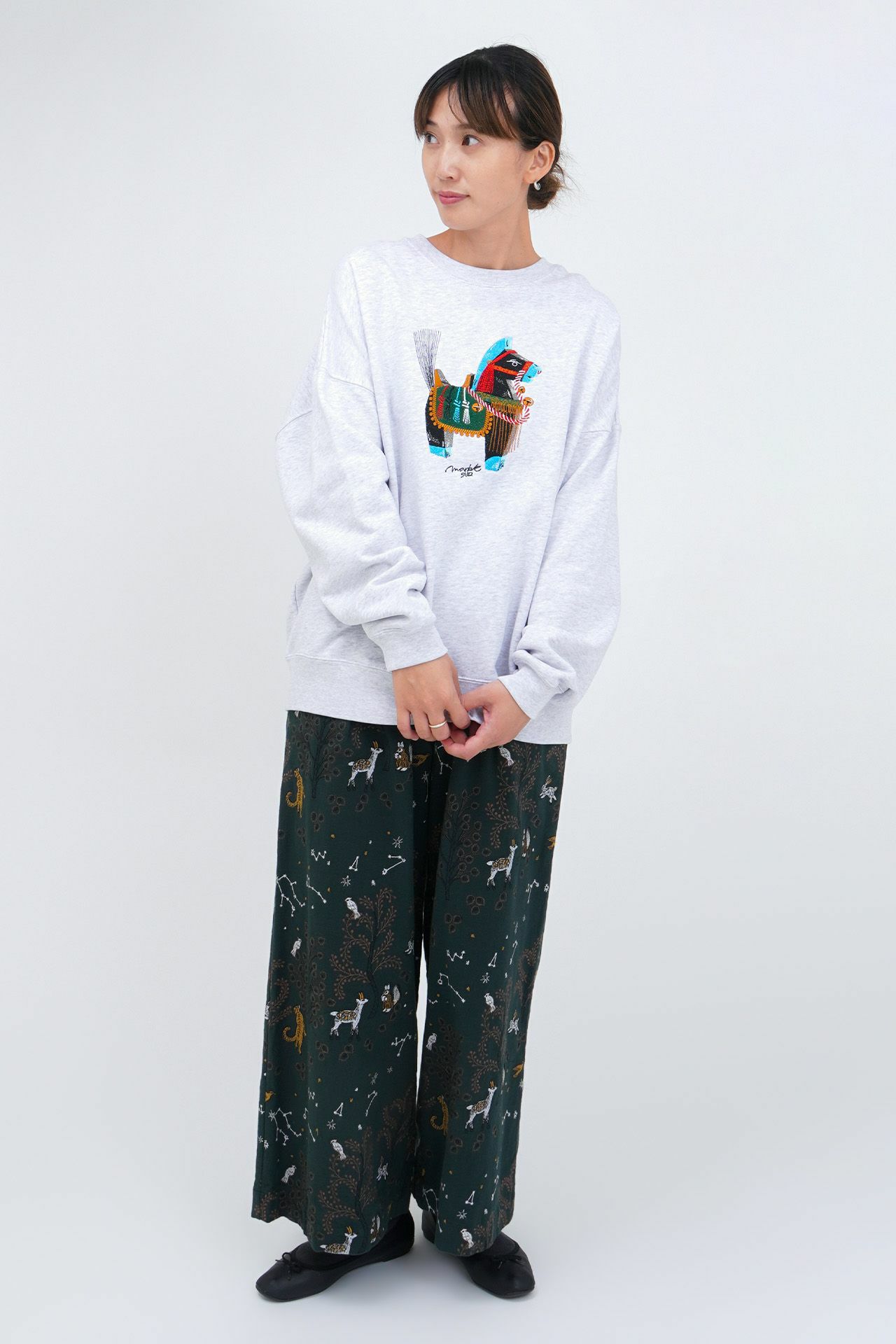 H.GREY/model:168cm