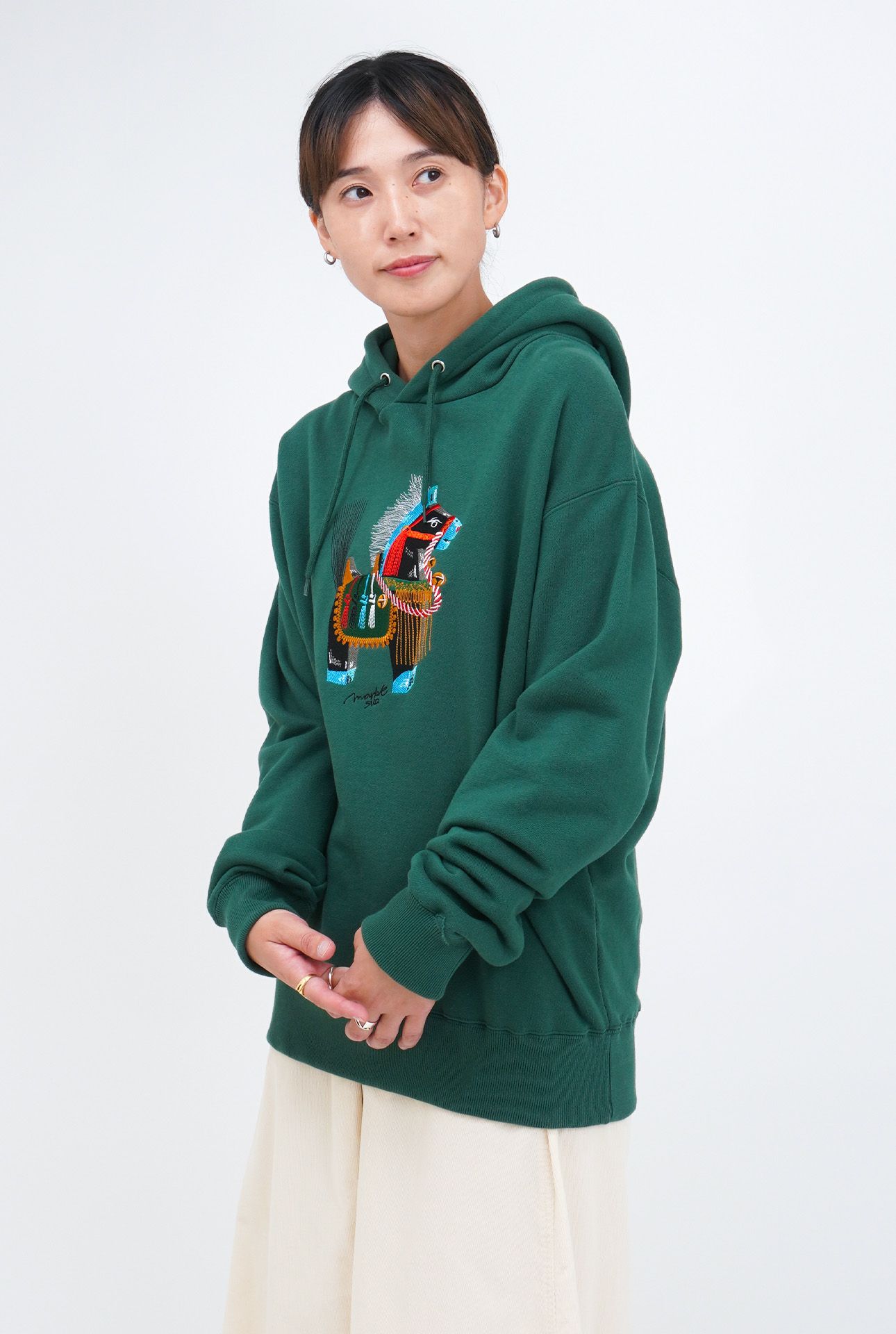 GREEN