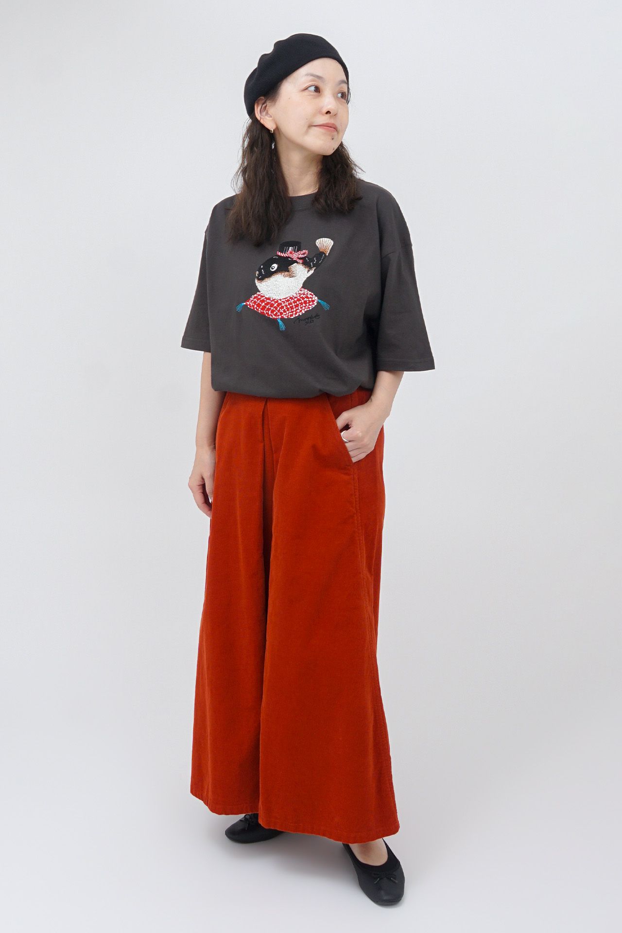 C.GREY/model:158cm(Lサイズ着用)