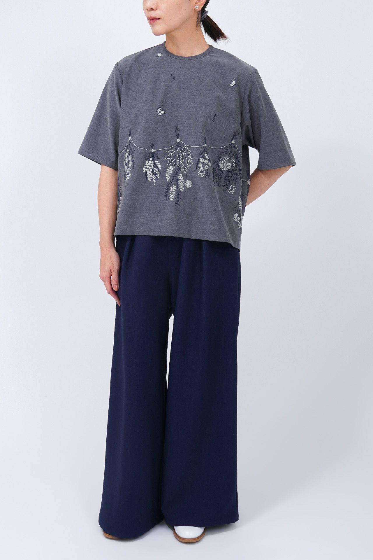 GREY/model:161cm