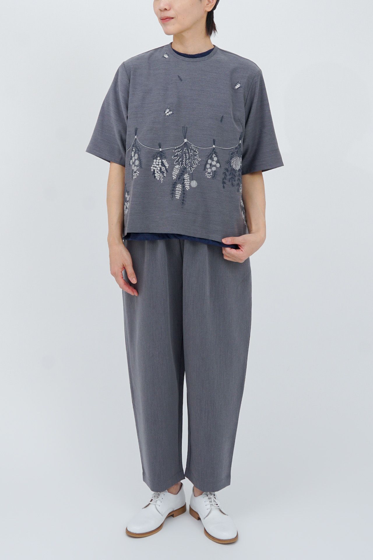 GREY/model:161cm