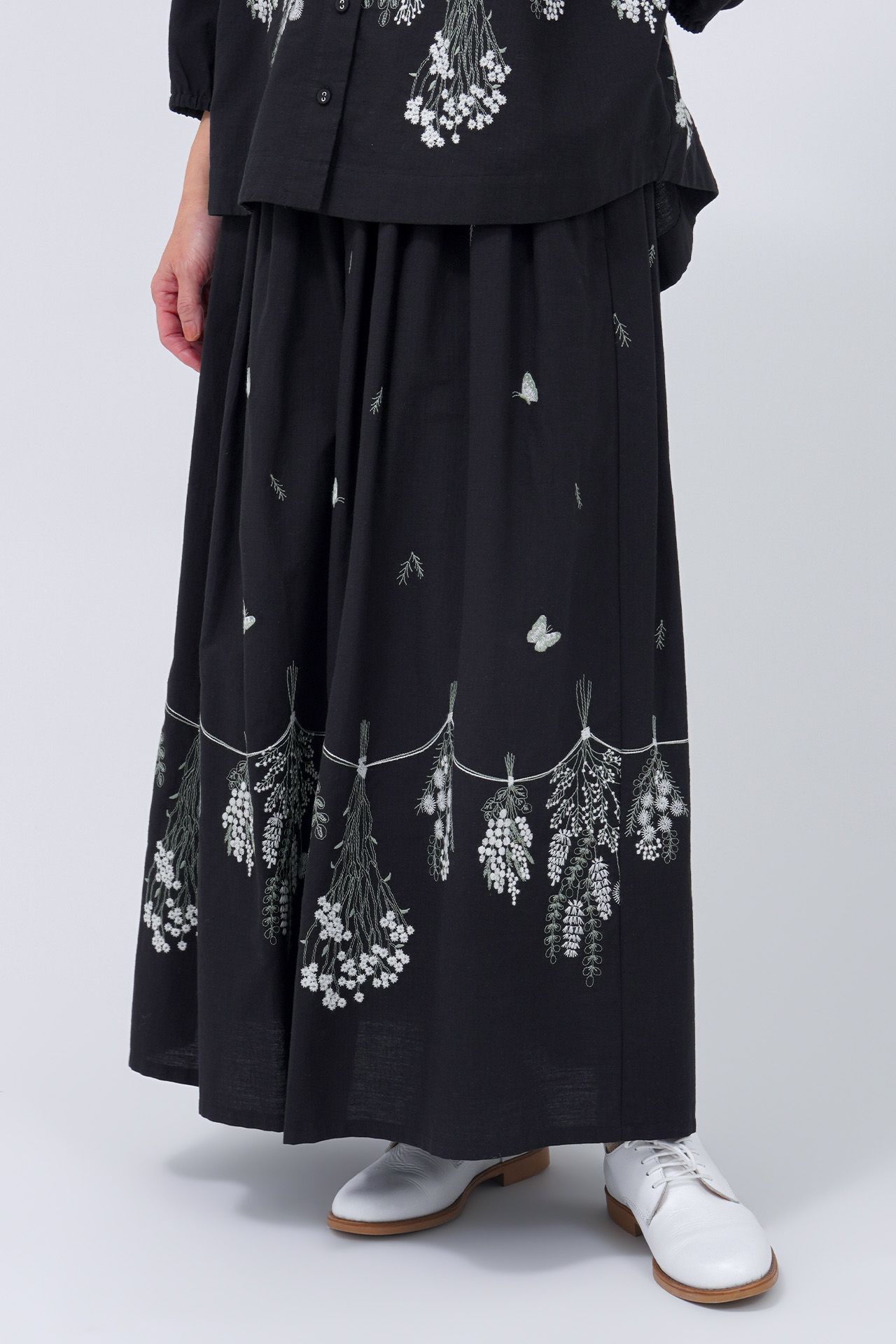 EMB swag(綿) ギャザースカート | marble SUD(マーブルシュッド)公式通販