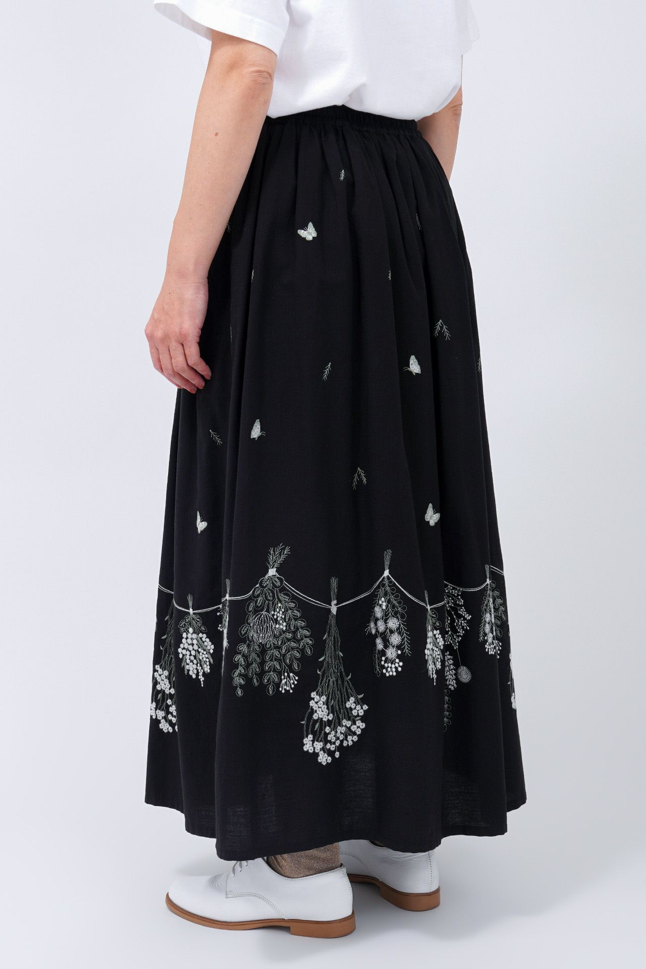 EMB swag(綿) ギャザースカート | marble SUD(マーブルシュッド)公式通販