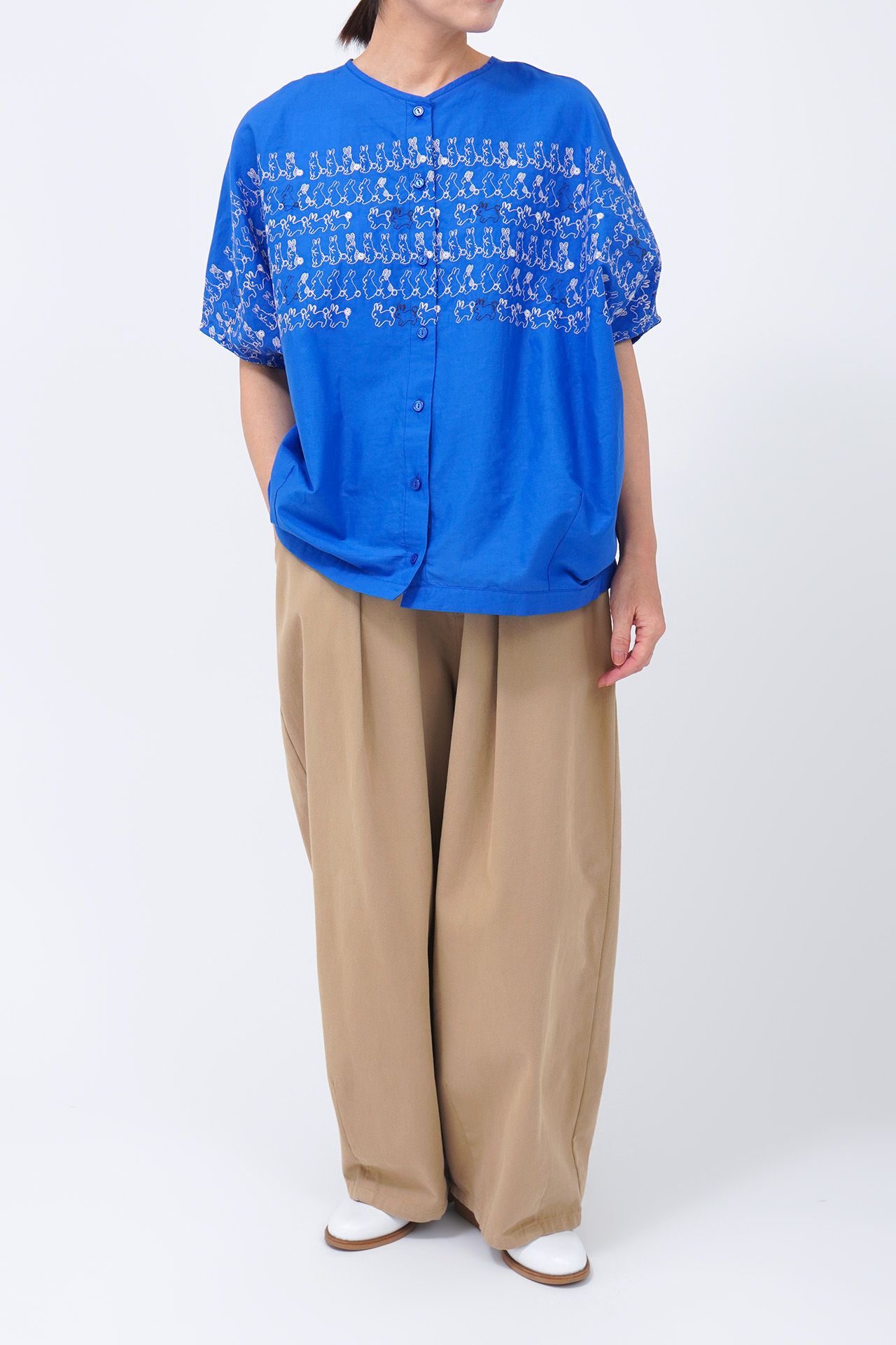 BLUE/model:168cm